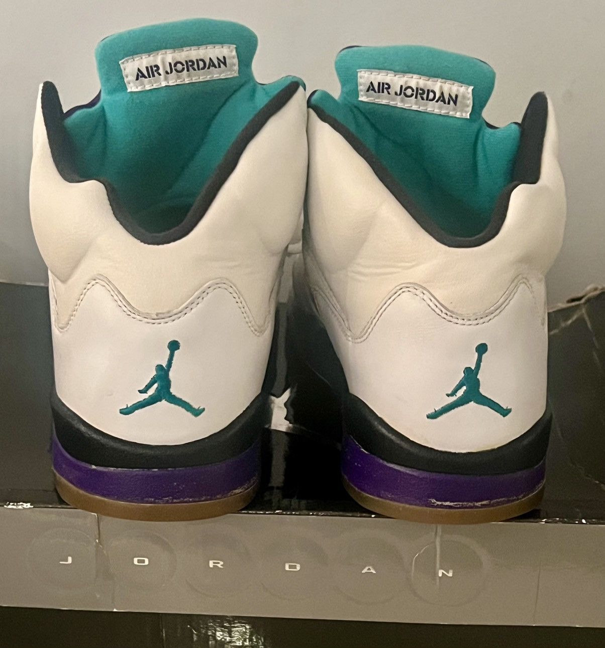 Jordan Brand Authentic Air Jordan 5 V Retro Grape sneakers 2006 release Size US 10 / EU 43 - 6 Thumbnail