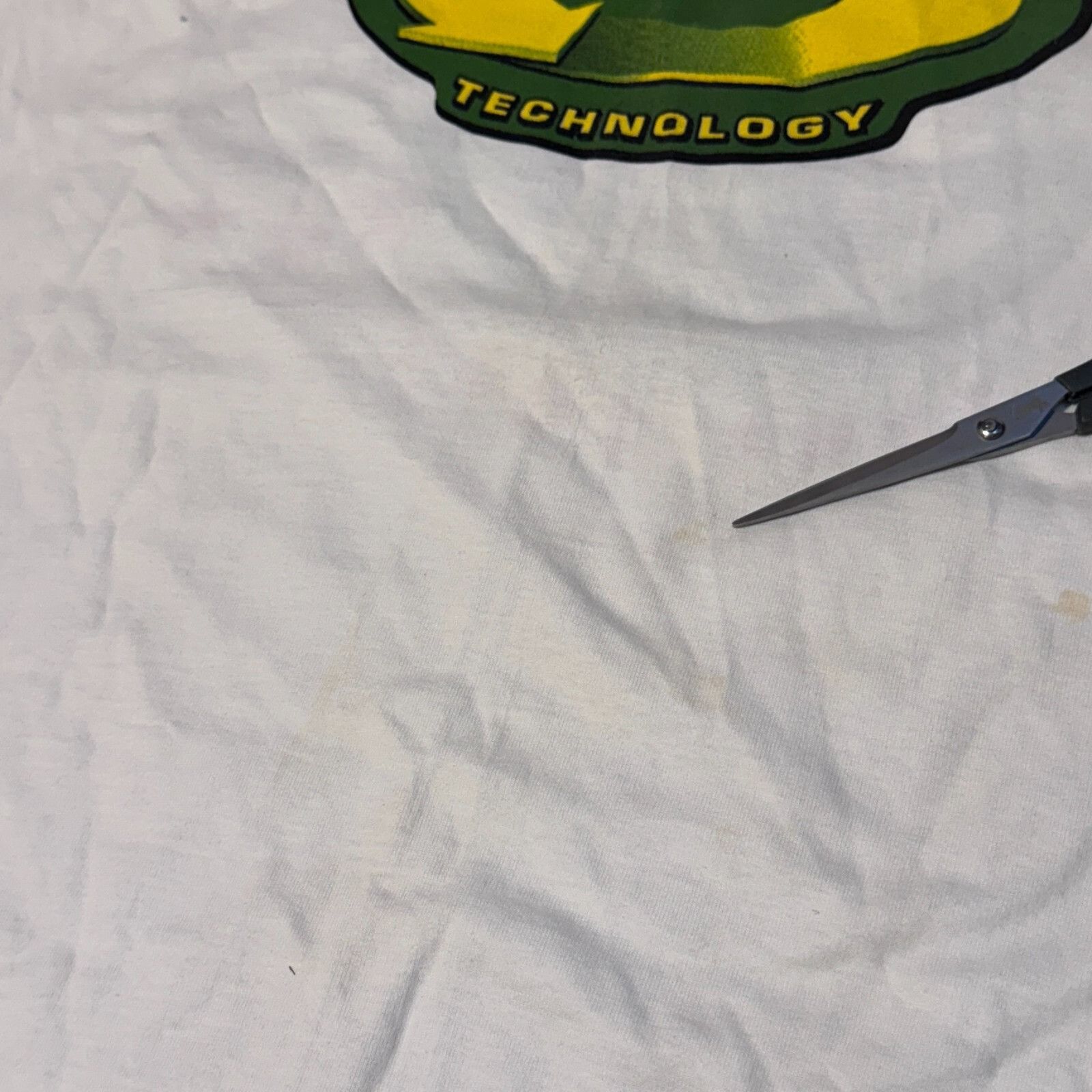 John Deere John Deere Tractors Cut Across America 2001 Y2K Tshirt - XL Size US XL / EU 56 / 4 - 10 Thumbnail