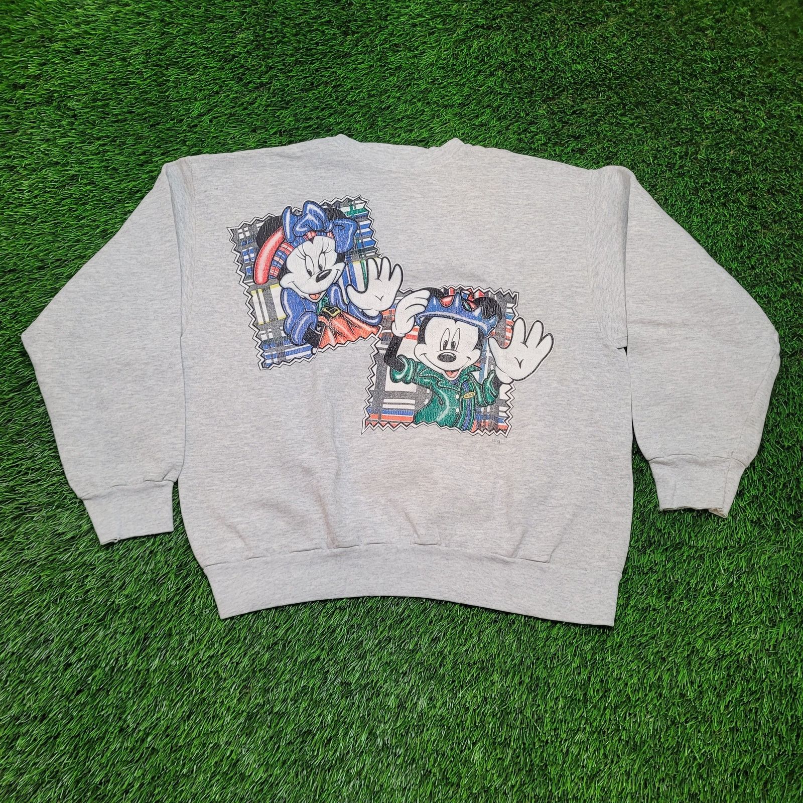 Mickey Unlimited VTG Mickey Unlimited Sweatshirt Boxy Crop Fit Disney L 90s Size US L / EU 52-54 / 3 - 1 Thumbnail