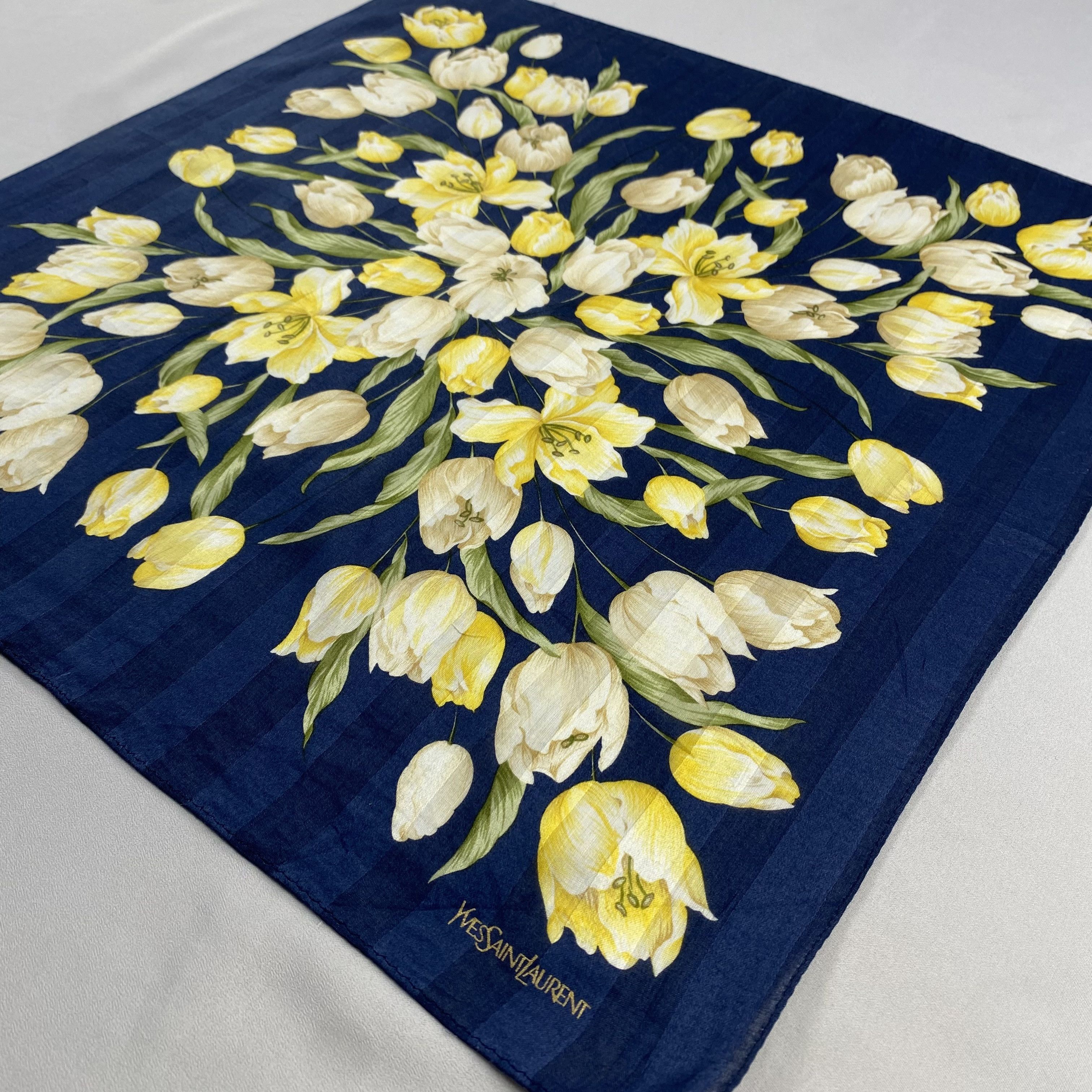 Vintage Yves Saint Laurent Bandana/ Handkerchief / Neckerchief-P1701 Size ONE SIZE - 2 Thumbnail