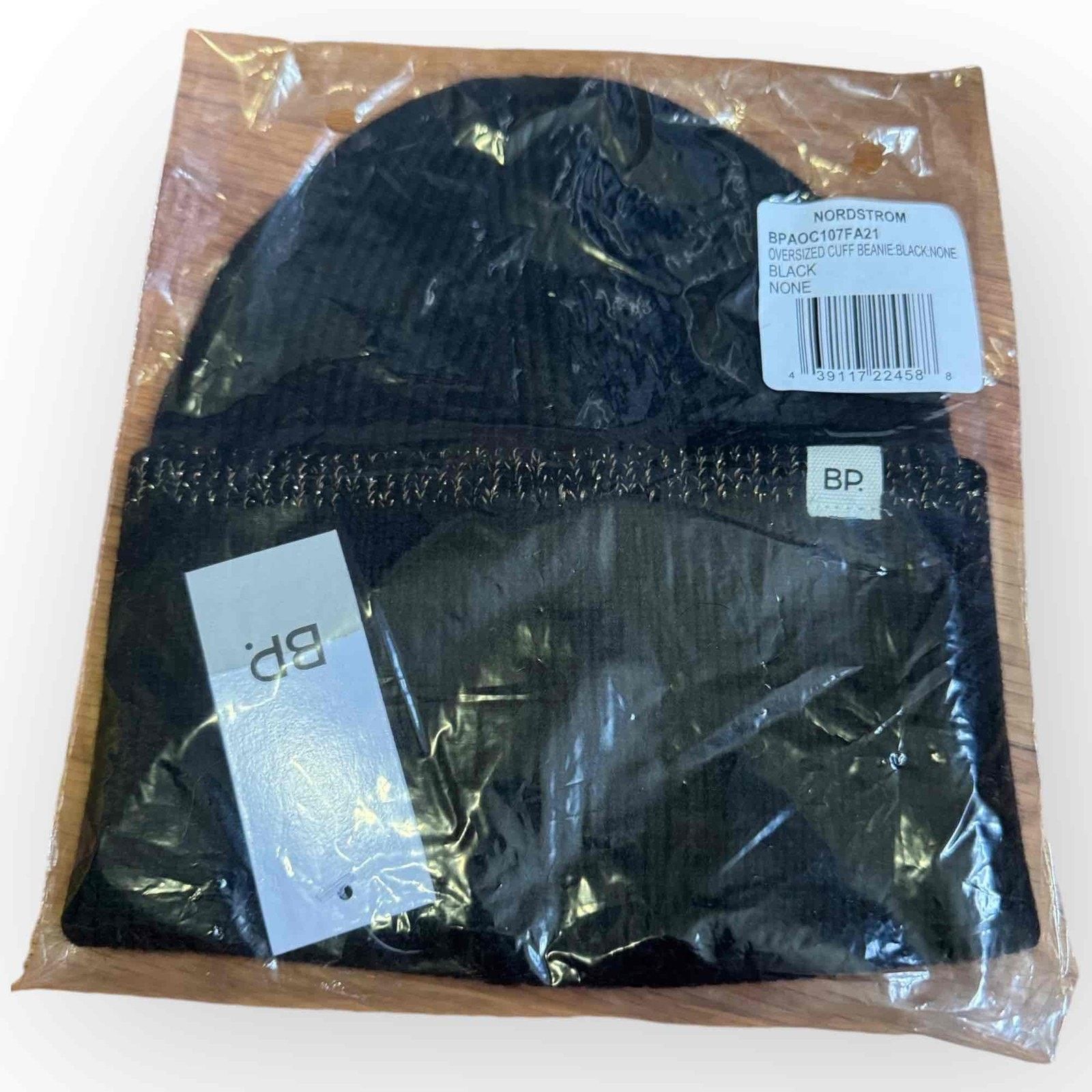 Nordstrom BP NWT Oversized Cuff Beanie with Metallic Thread, Black Size ONE SIZE - 3 Thumbnail