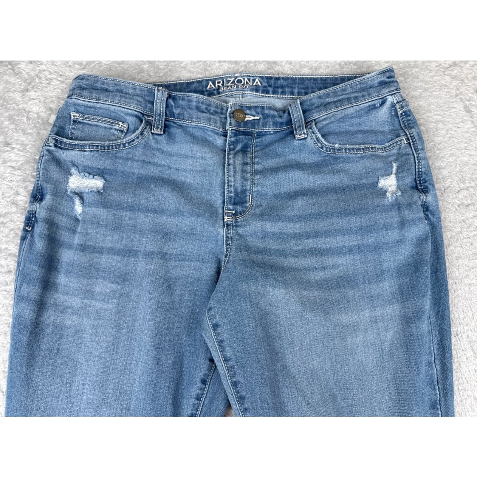 Vintage Arizona Jeans Juniors 13 L Blue Denim Bootcut Mid Rise Distressed Cotton 32x34 Jeans Mens Regular Blue Cotton Blend 5-Pocket Design Size 34" / US 12 / IT 48 - 4 Thumbnail