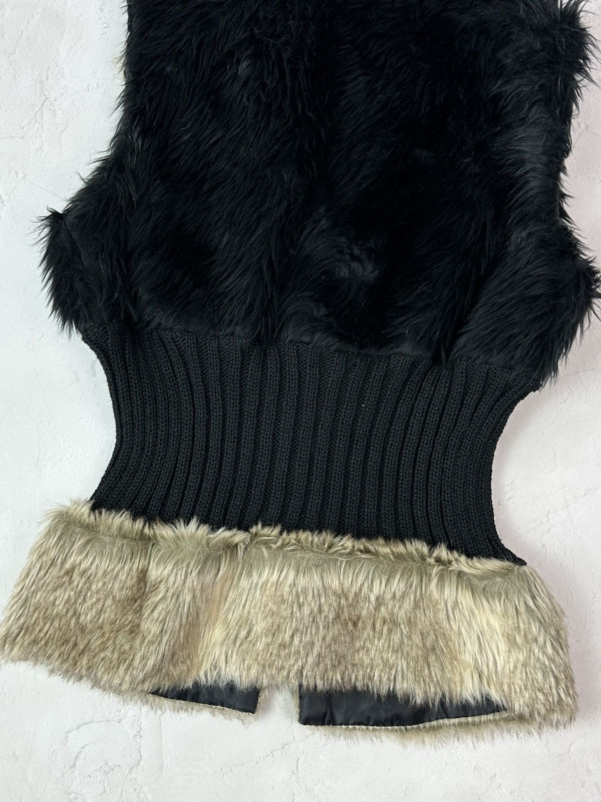 Vintage Vintage Faux Fur Black-Beige Vest Size M / US 6-8 / IT 42-44 - 6 Thumbnail