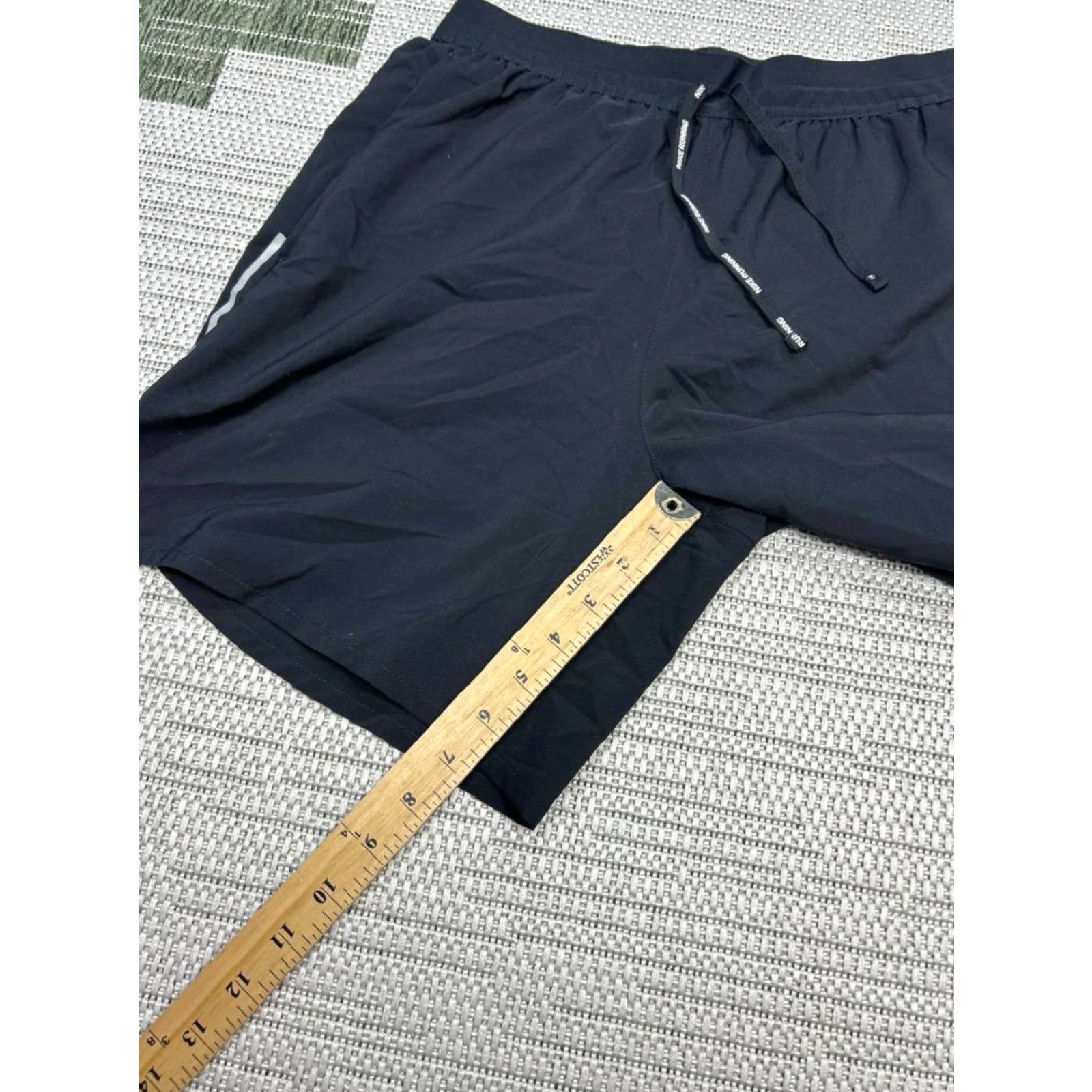 Nike Nike Dri-FIT Running Shorts Womens Medium Black Drawstring Built In Liner Size 32" / US 10 / IT 46 - 3 Thumbnail