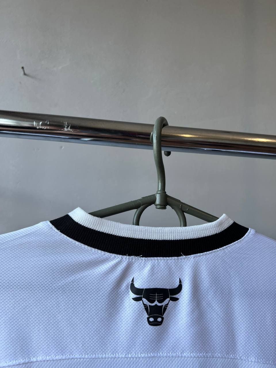 NBA CHICAGO BULLS MITCHELL&NESS HARWOOD CLASSIC BASEBALL SHIRT Size US XL / EU 56 / 4 - 11 Thumbnail