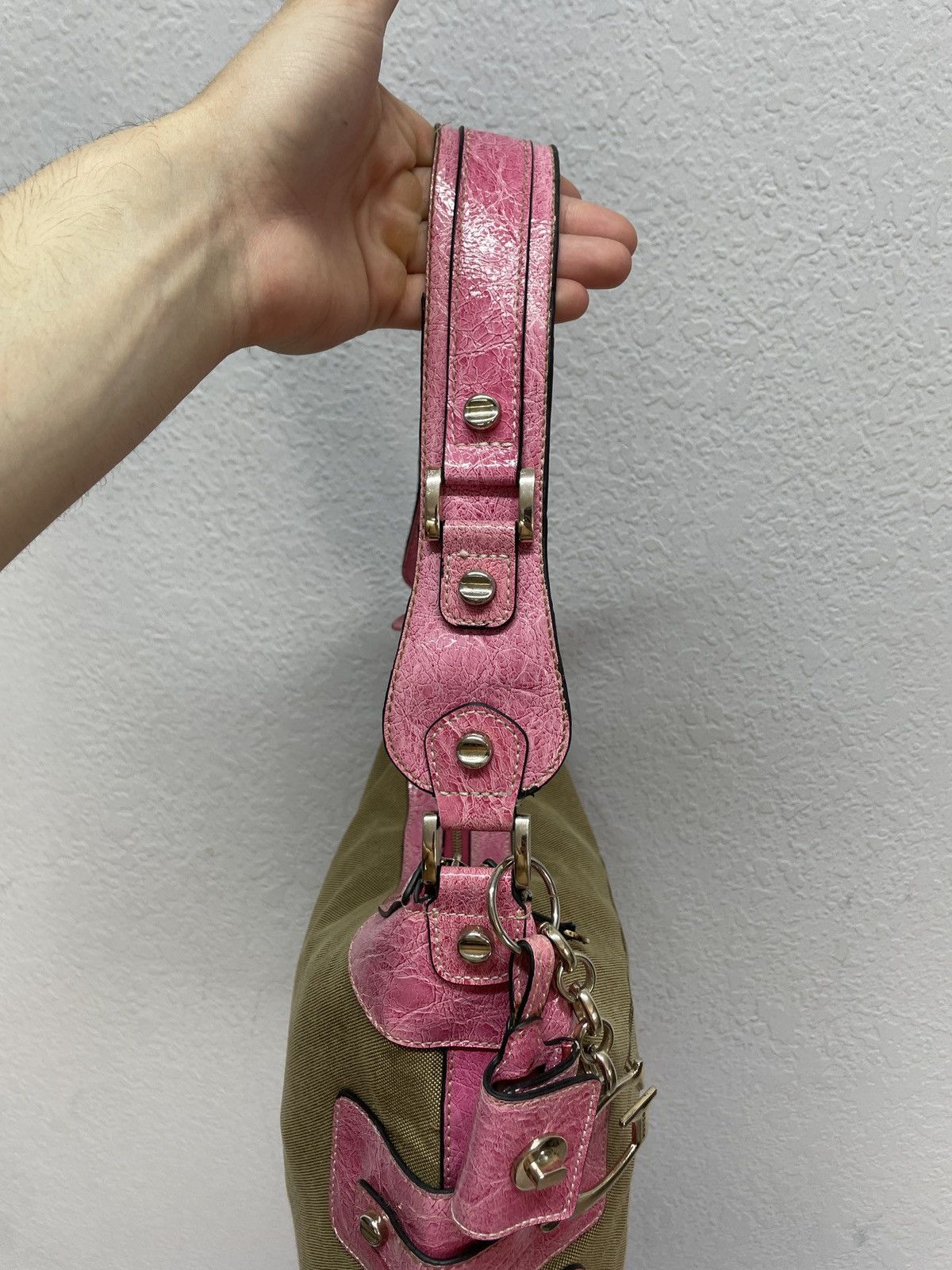 Guess Rare Y2K Vintage Guess Pink Baguette Shoulder Bag Denim Size ONE SIZE - 12 Thumbnail