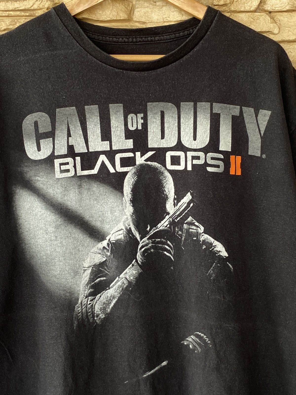 Vintage Vintage 2012 Call of Duty: Black Ops II Video Game Promo TShirt Size US XL / EU 56 / 4 - 2 Thumbnail