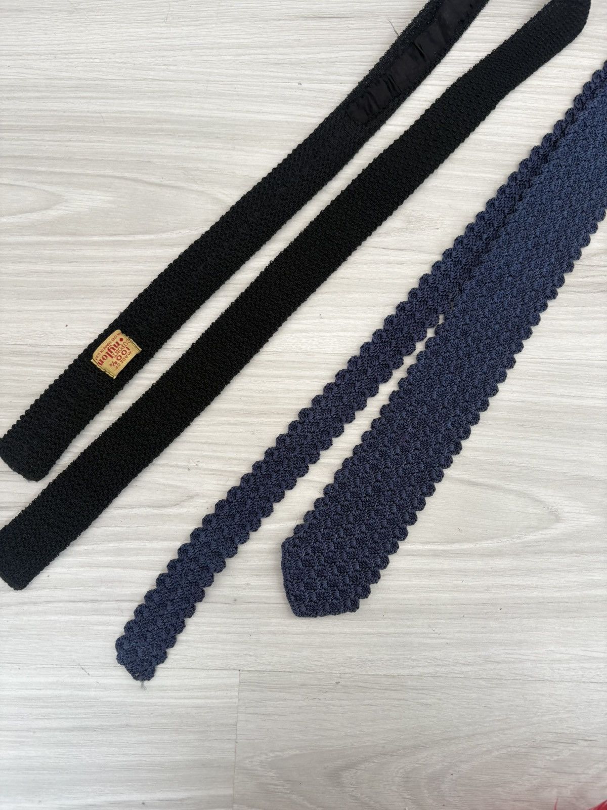 Vintage 80’s ties Size ONE SIZE - 1 Thumbnail