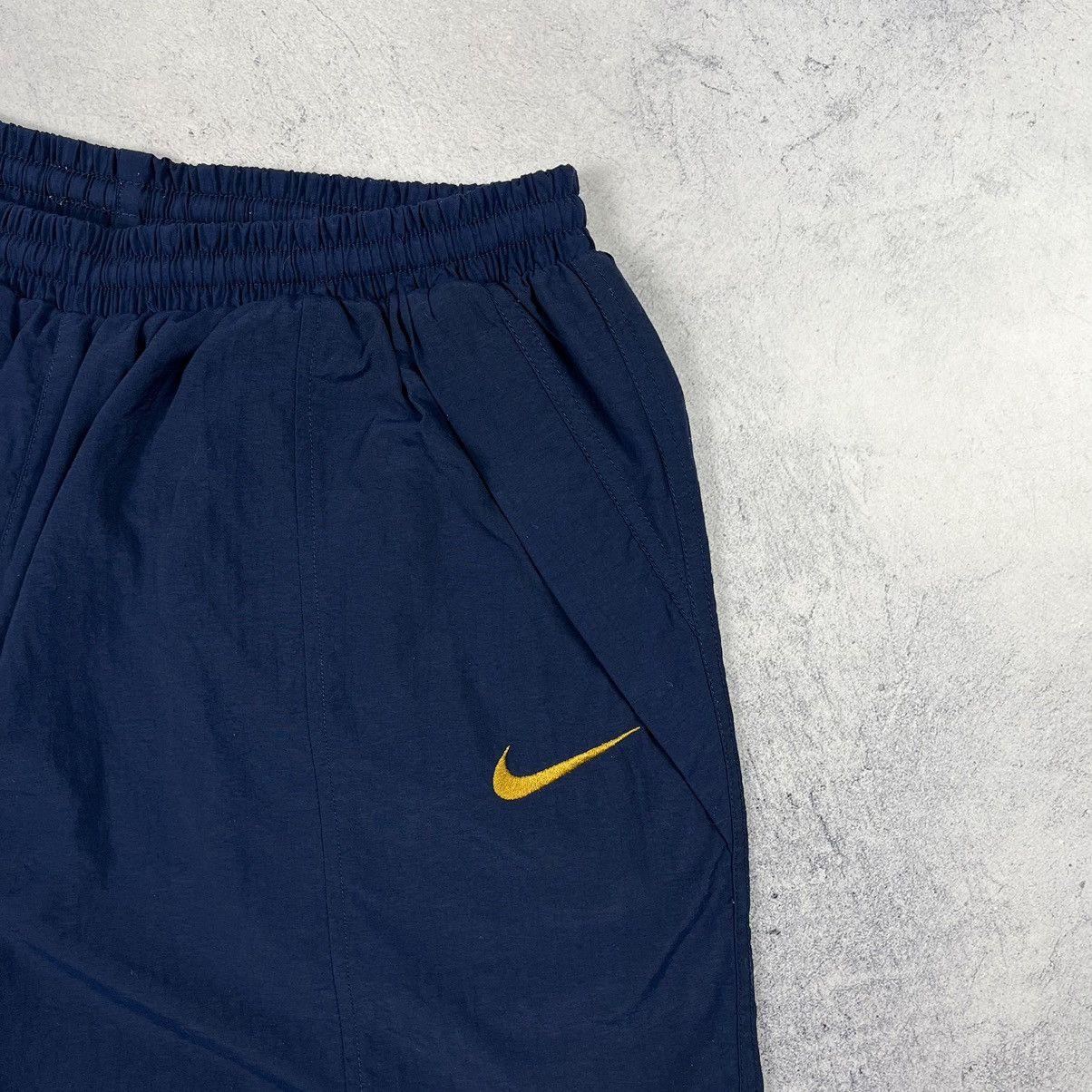 Nike Vintage Nike swoosh y2k drill nylon track pants 90’s Size US 34 / EU 50 - 5 Thumbnail