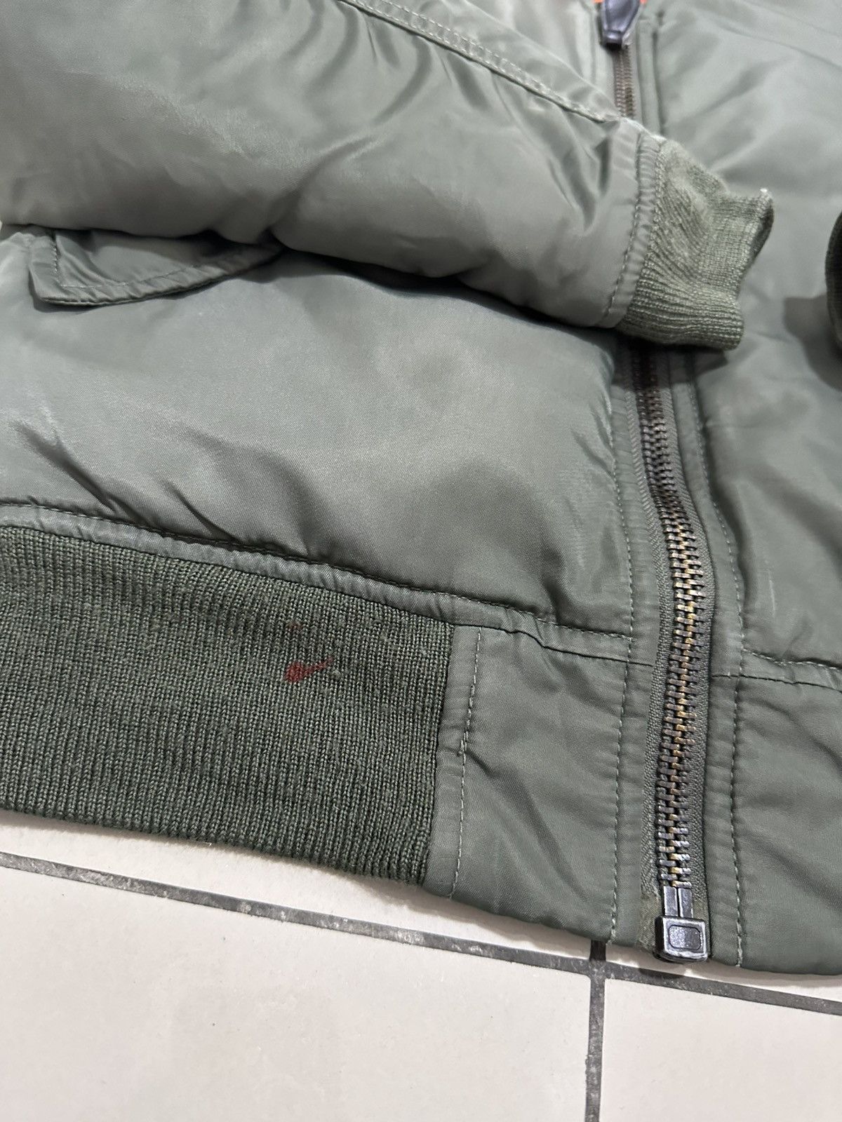 Avirex Vintage AVIREX MA-1 Flight Jacket Big Logo Design Avirex USA Size S / US 4 / IT 40 - 6 Thumbnail