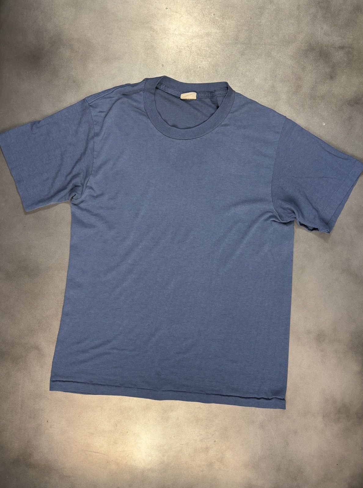 Vintage Vintage Blank Tee Thin 70s 80s Harvey Woods Made in Canada Size US S / EU 44-46 / 1 - 11 Thumbnail