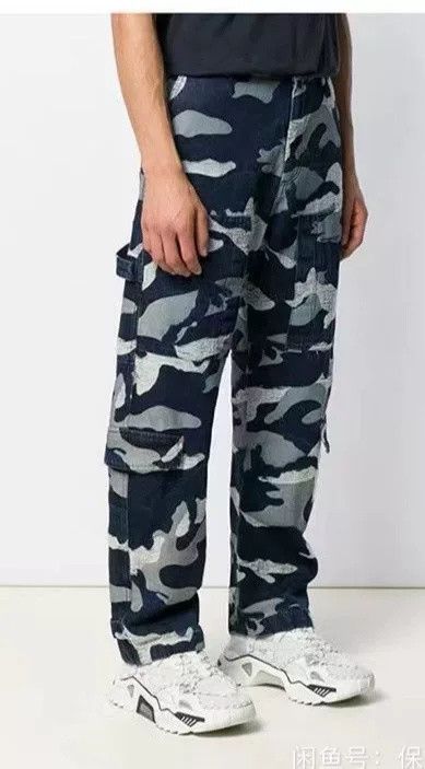 Valentino Valentino Camouflage Wide-Leg Cargo Jeans Size US 30 / EU 46 - 1 Thumbnail
