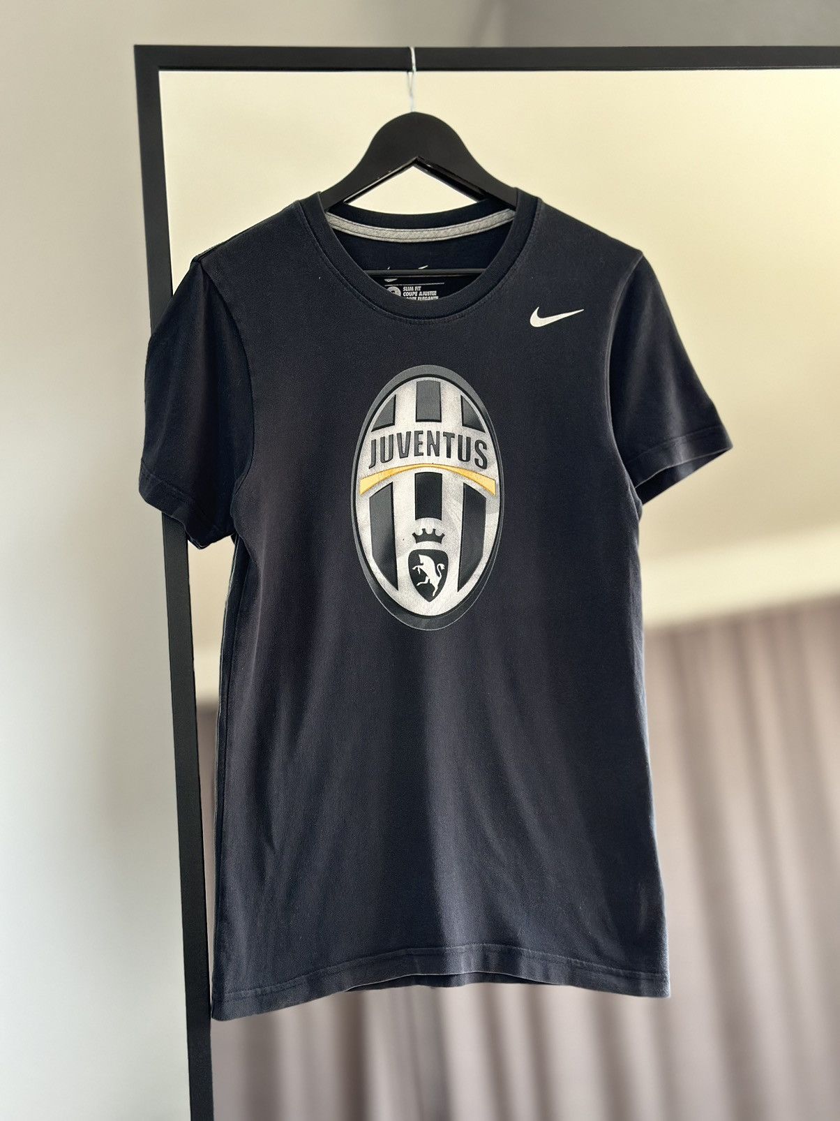 Nike Vintage Jersey Juventus nike black Ronaldo Soccer T-shirt Size US S / EU 44-46 / 1 - 2 Thumbnail