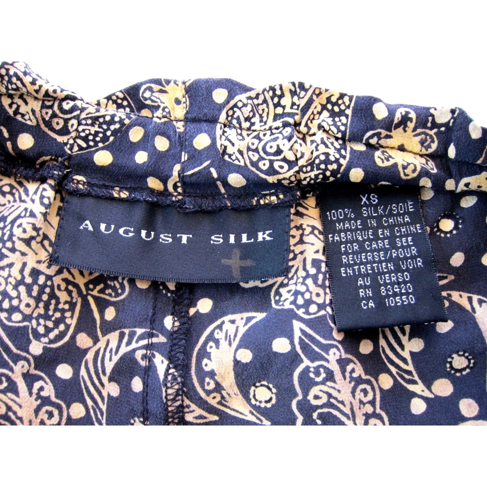 Vintage VINTAGE August 100% Silk Black Yellow Floral Pocket High Rise Pleat Short Women XS Size 26" / US 2 / IT 38 - 3 Thumbnail