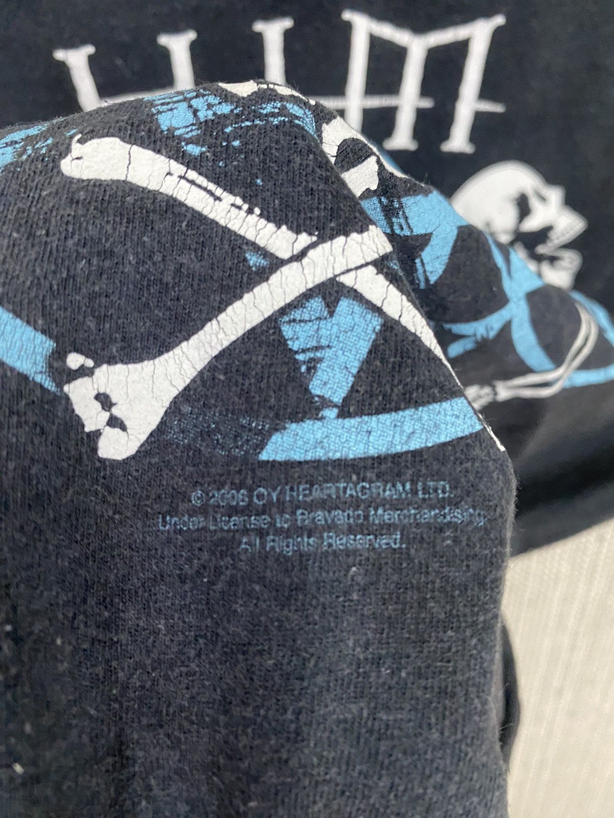 Band Tees × Vintage Vintage y2k 2006 him gothic rock band cover album tshirt Size US M / EU 48-50 / 2 - 4 Thumbnail