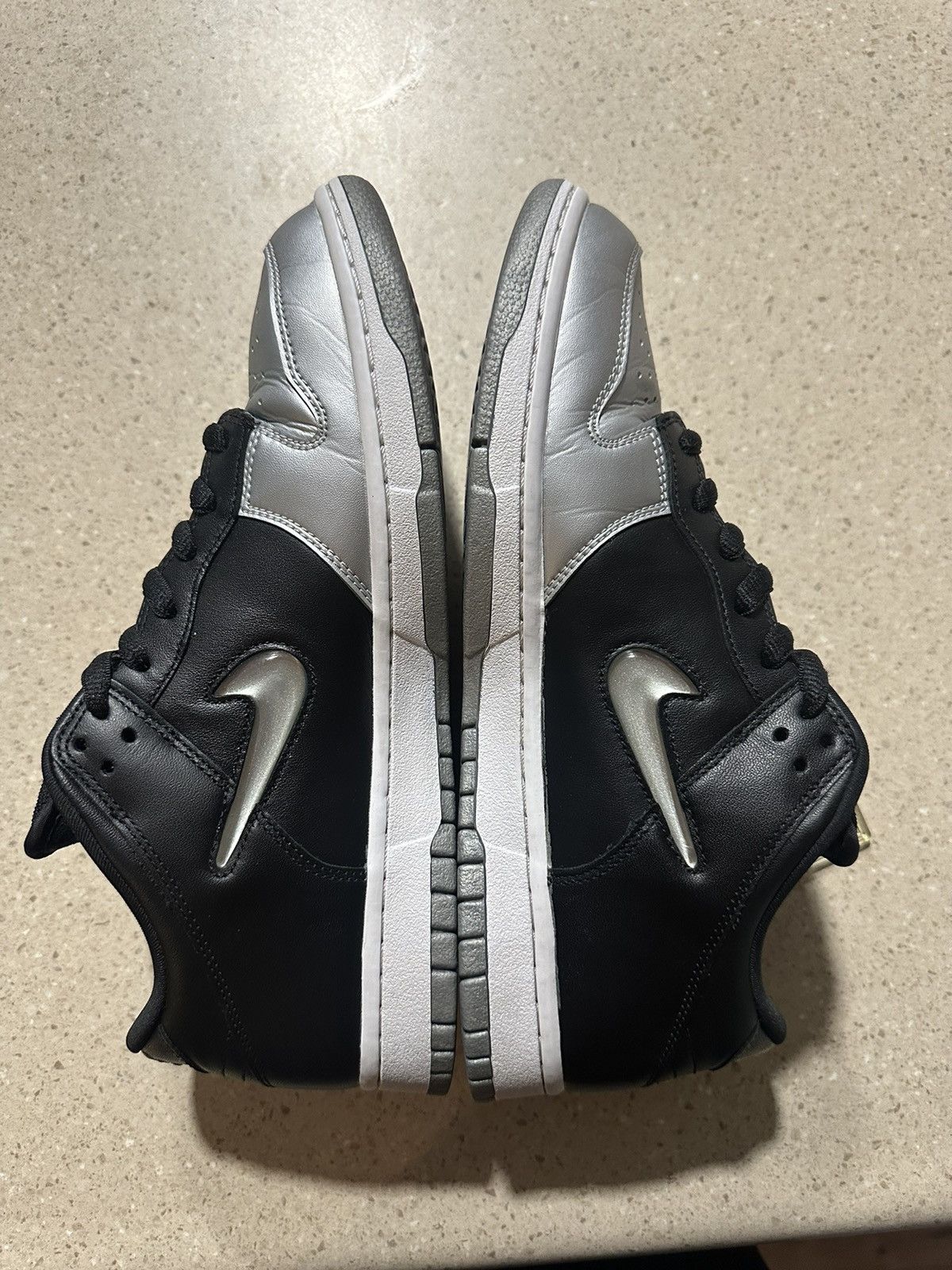 Nike SB Nike SB Dunk Low Supreme Jewel Swoosh Size US 11.5 / EU 44-45 - 3 Thumbnail