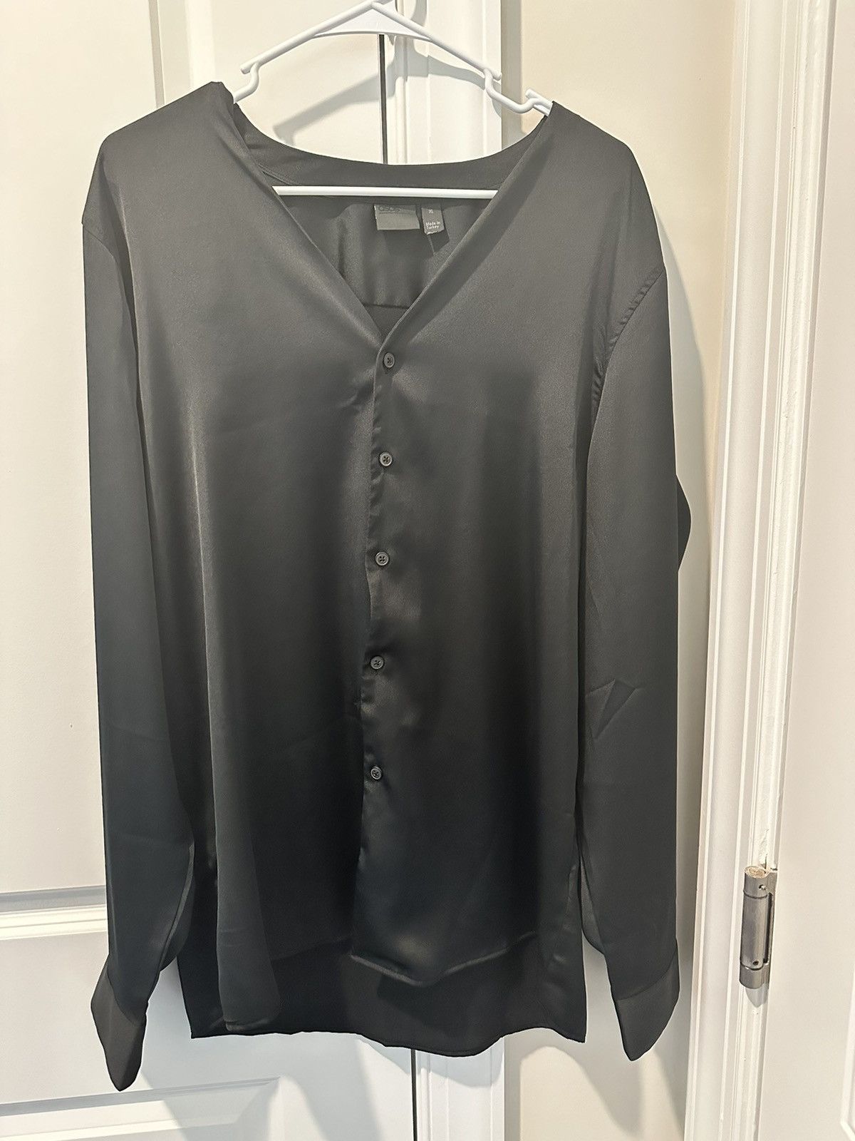 Asos ASOS silk button up Size US XL / EU 56 / 4 - 1 Thumbnail