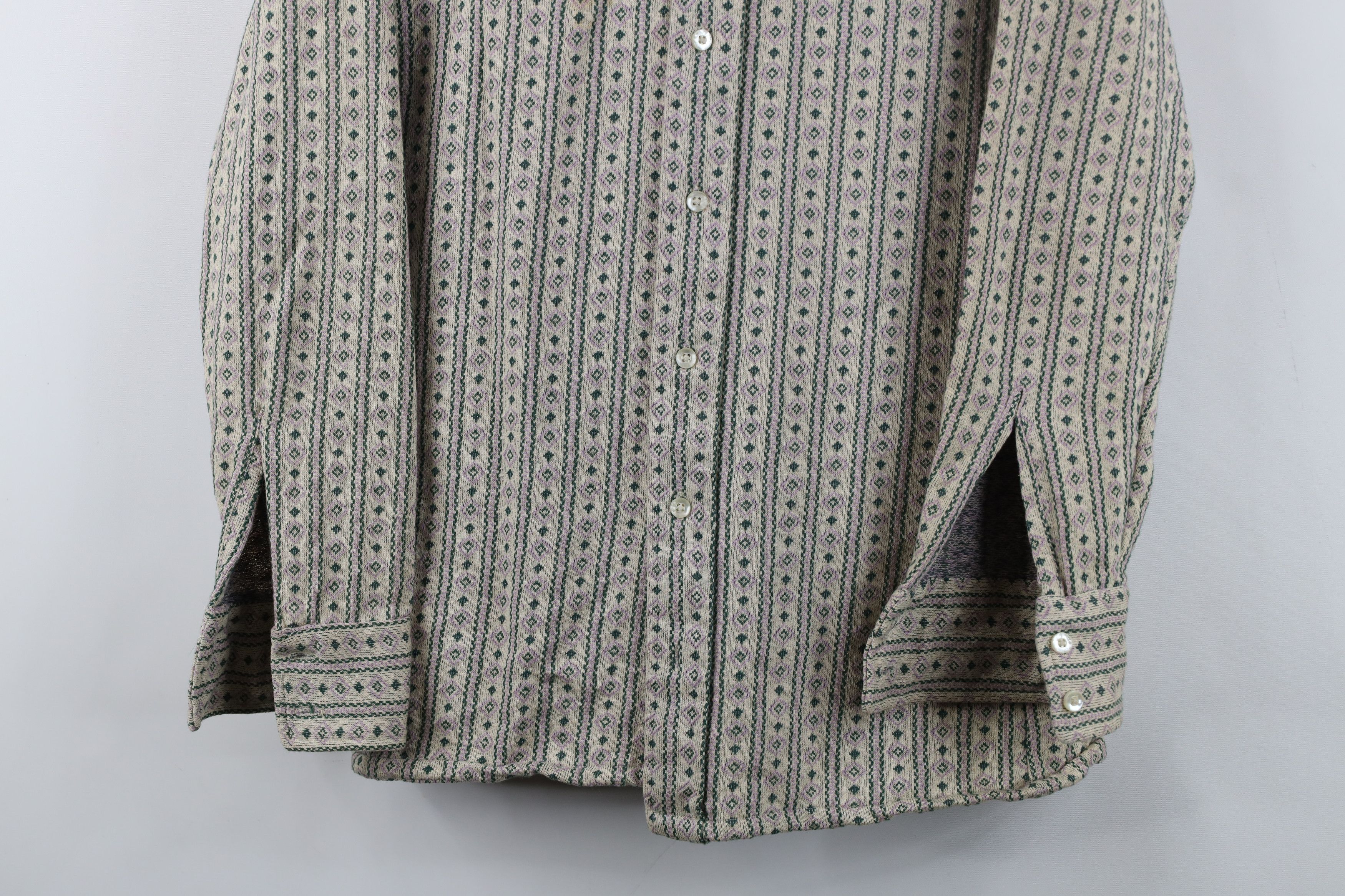 Vintage Vintage 60s 70s Streetwear Knit Collared Button Shirt Size US S / EU 44-46 / 1 - 3 Thumbnail