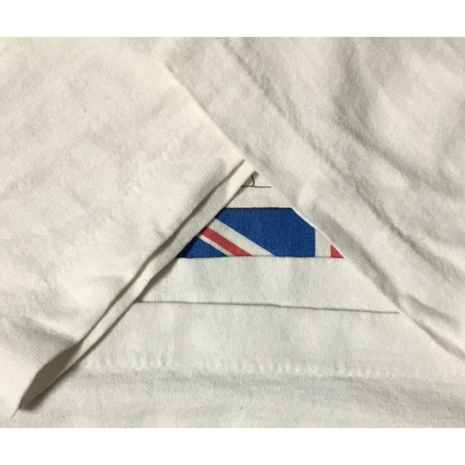 Vintage VINTAGE Cayman Islands Faded All Over Print Shirt XL Short Sleeve Navy White Striped 90s Surf Grunge USA Mens T-Shirt Size US XL / EU 56 / 4 - 5 Thumbnail