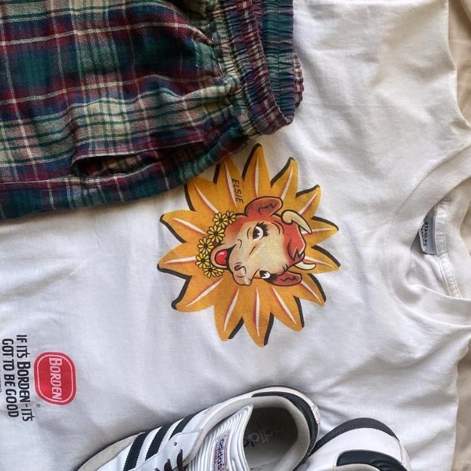 Vintage Stanley Desantis Elsie the cow tee