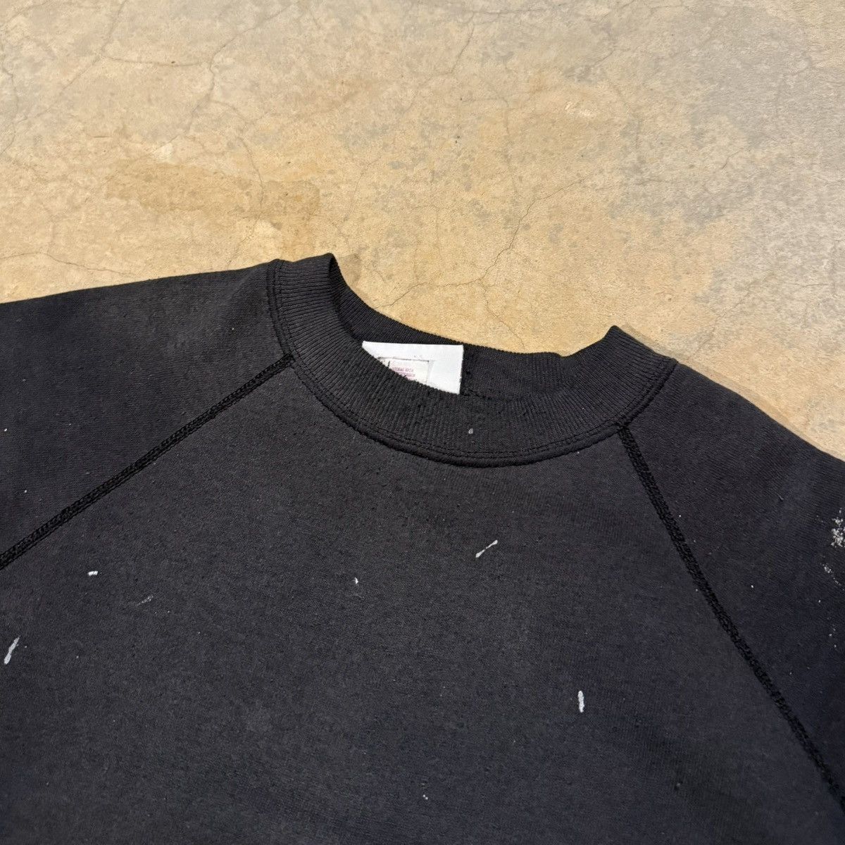 Vintage 1980s Faded Distressed Painted Raglan Crewneck ERD Grunge Size US L / EU 52-54 / 3 - 6 Thumbnail
