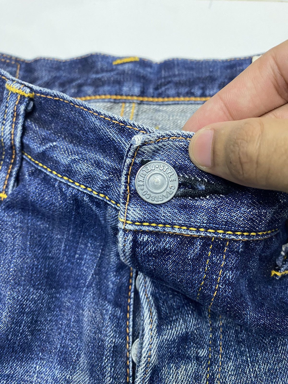 Evisu VINTAGE EVISU SEAGULL SELVEDGE DISTRESSED DENIM JEANS Size US 28 / EU 44 - 9 Thumbnail