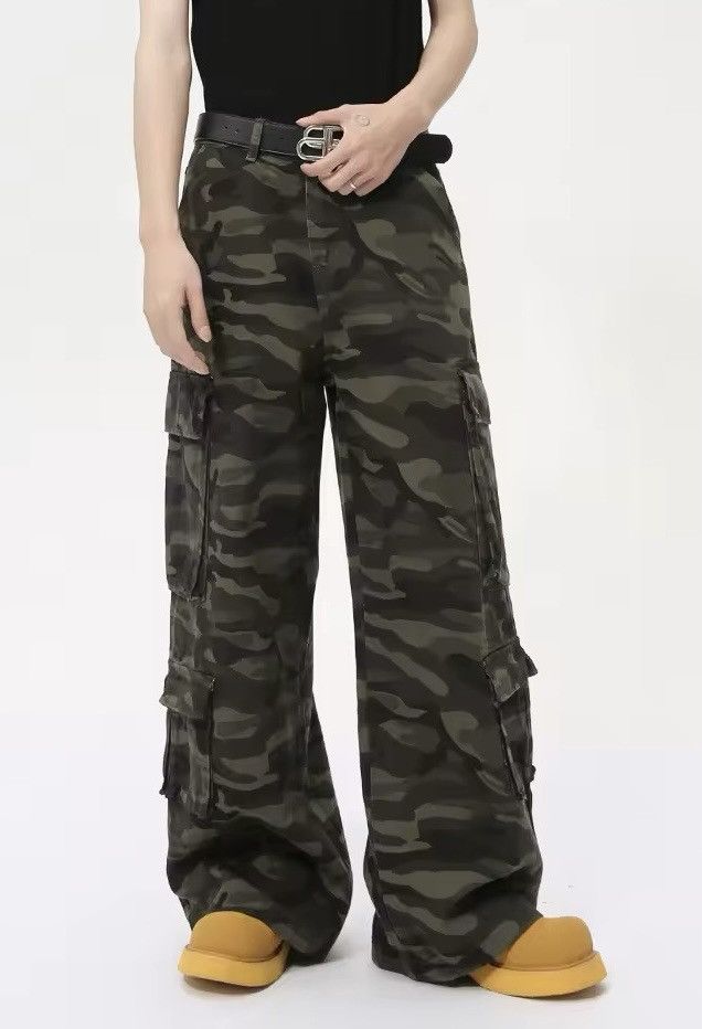 Japanese Brand Washed Camouflage Cargo Denim Jean Size US 30 / EU 46 - 1 Thumbnail