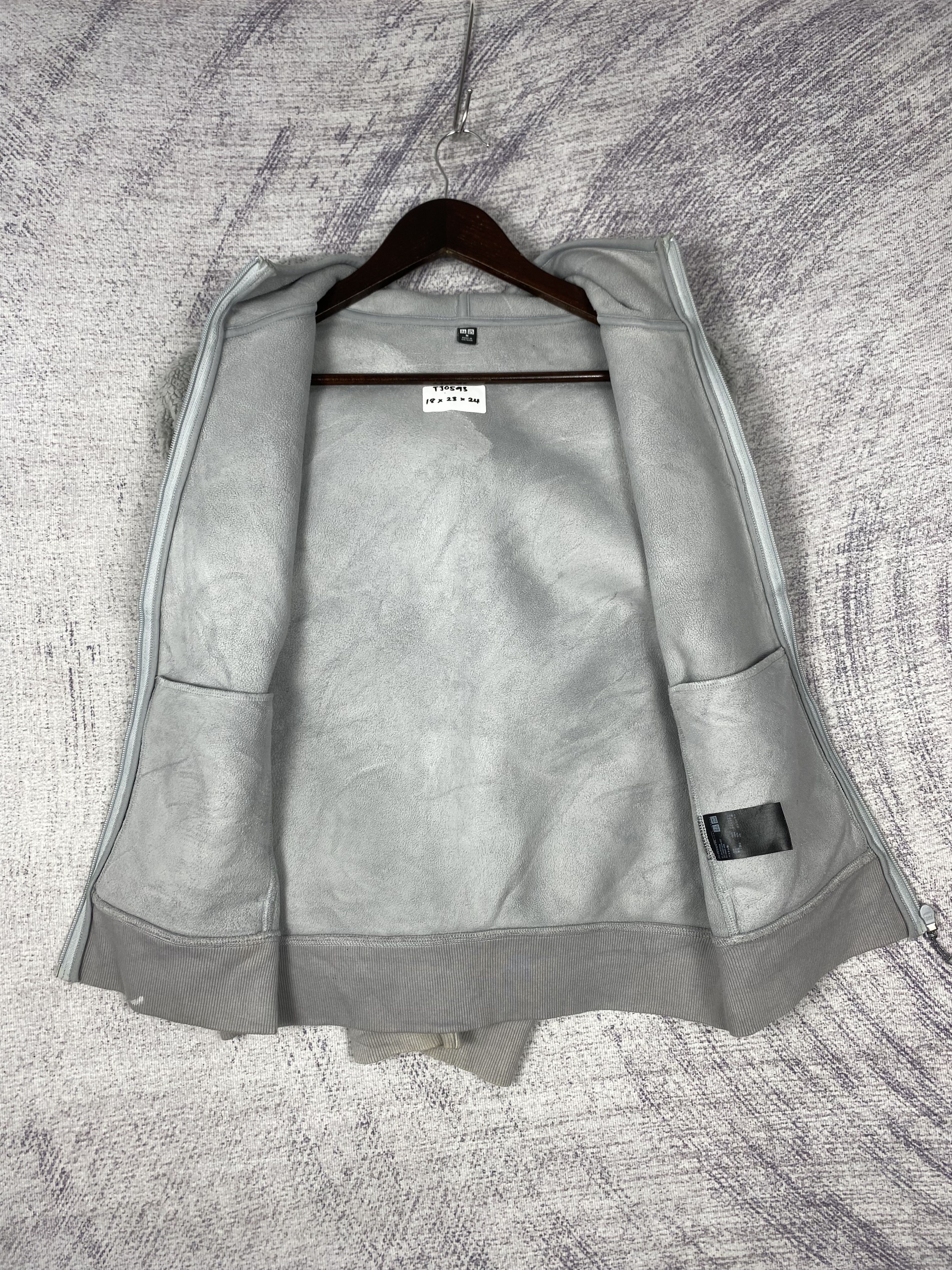 Uniqlo Vintage Uniqlo Full-Zip Fleece Jacket Outerwear Size US M / EU 48-50 / 2 - 6 Thumbnail