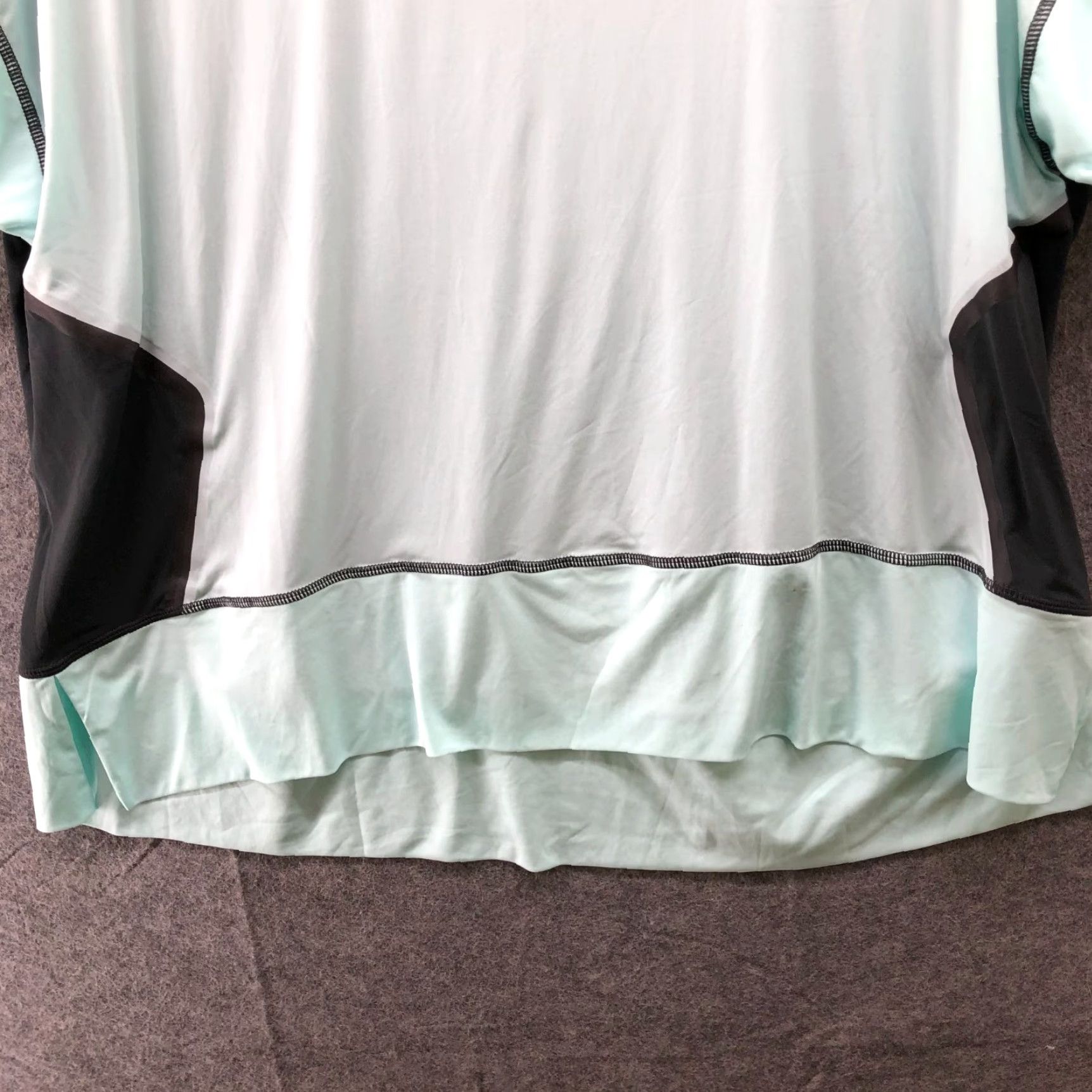 Sweaty Betty Sweaty Betty Soft Flow Studio T Shirt Womens XL Short Sleeve Blue Colorblock Size XL / US 12-14 / IT 48-50 - 4 Thumbnail
