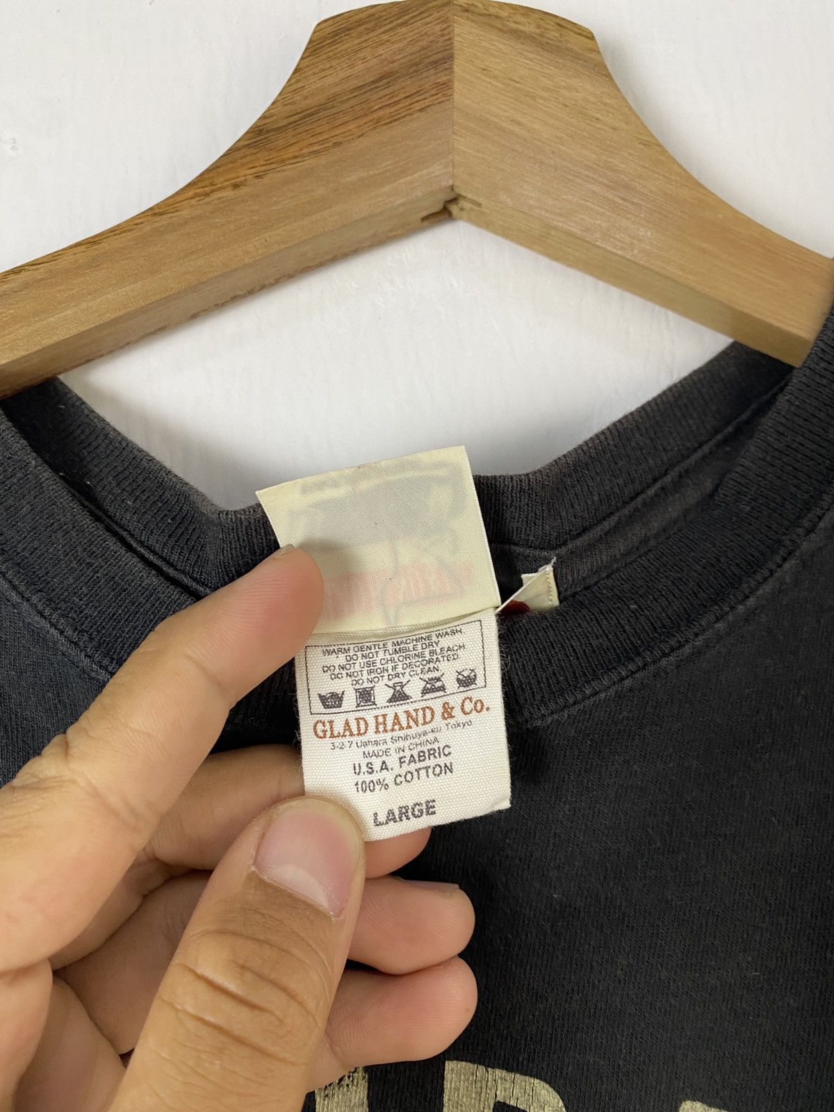 Other Vintage Glad Hand "Weirdo" Pocket Tee Size US L / EU 52-54 / 3 - 4 Thumbnail