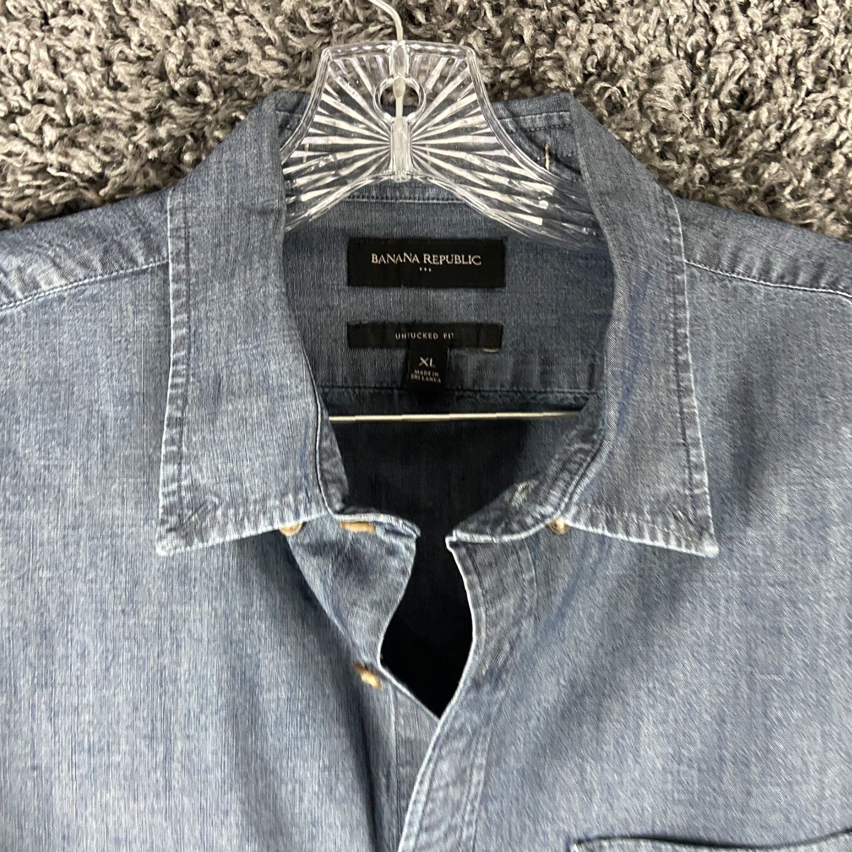 Banana Republic BANANA REPUBLIC Untucked Fit Blue Button-Up Shirt Adult XL Mens Size US XL / EU 56 / 4 - 5 Thumbnail