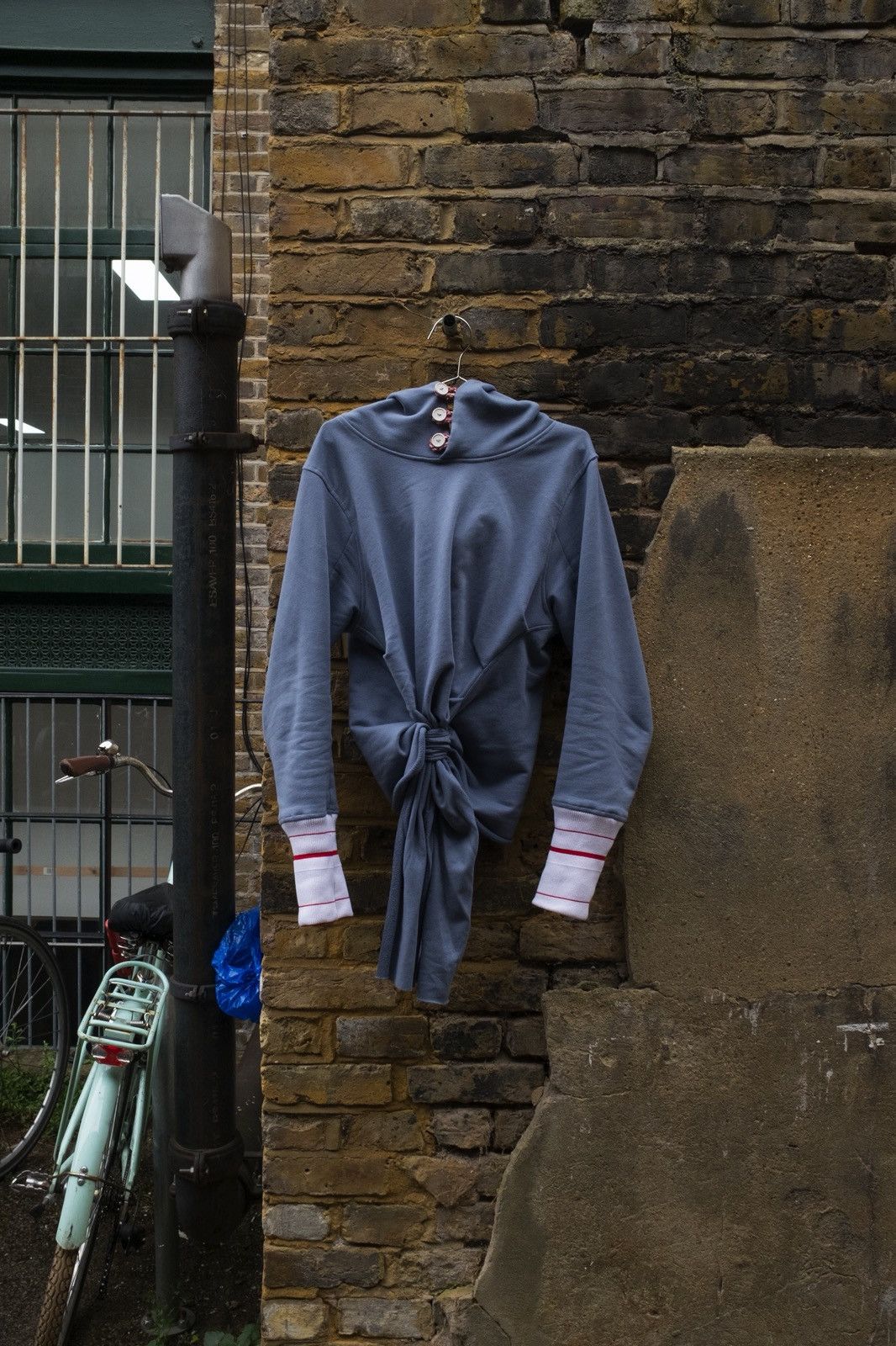 Other Knot Hoodie in dusty blue Size US M / EU 48-50 / 2 - 4 Thumbnail