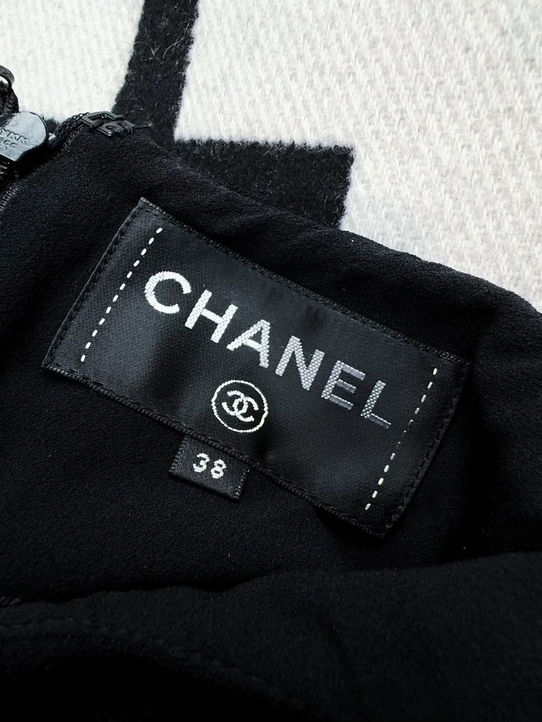 Chanel Chanel Black jumpsuit trousers Size 25" / US 0 / IT 36 - 7 Thumbnail