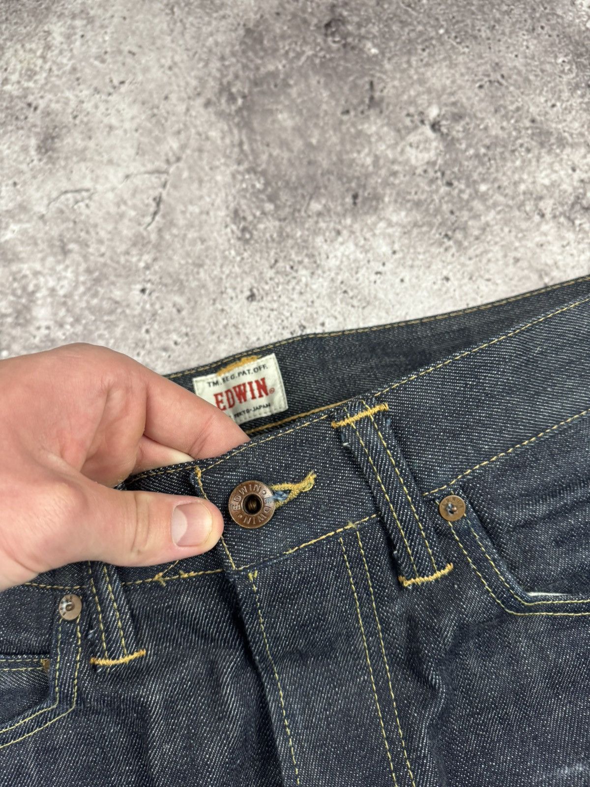 Edwin VINTAGE EDWIN WASHED DISTRESSED BAGGY SELVEDGE JAPANESSE Size US 30 / EU 46 - 7 Thumbnail