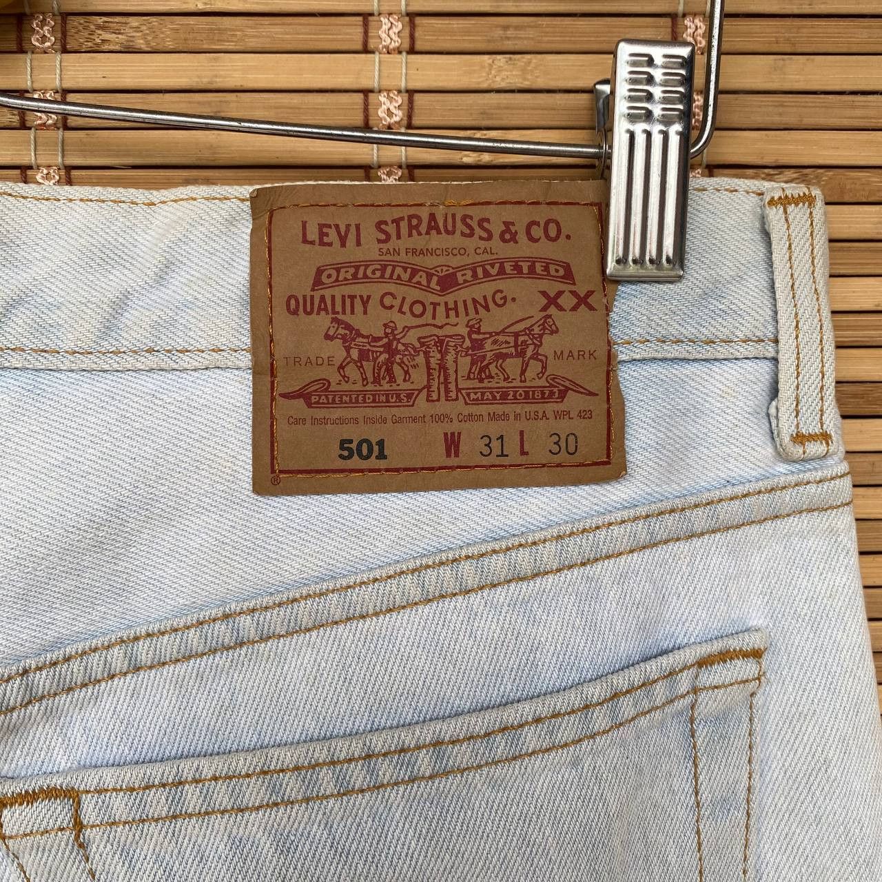 Levi's Vintage Clothing W30X30" VINTAGE 94 LEVIS 501 DISTRESSED LIGHTWASH DENIM Size US 30 / EU 46 - 8 Thumbnail