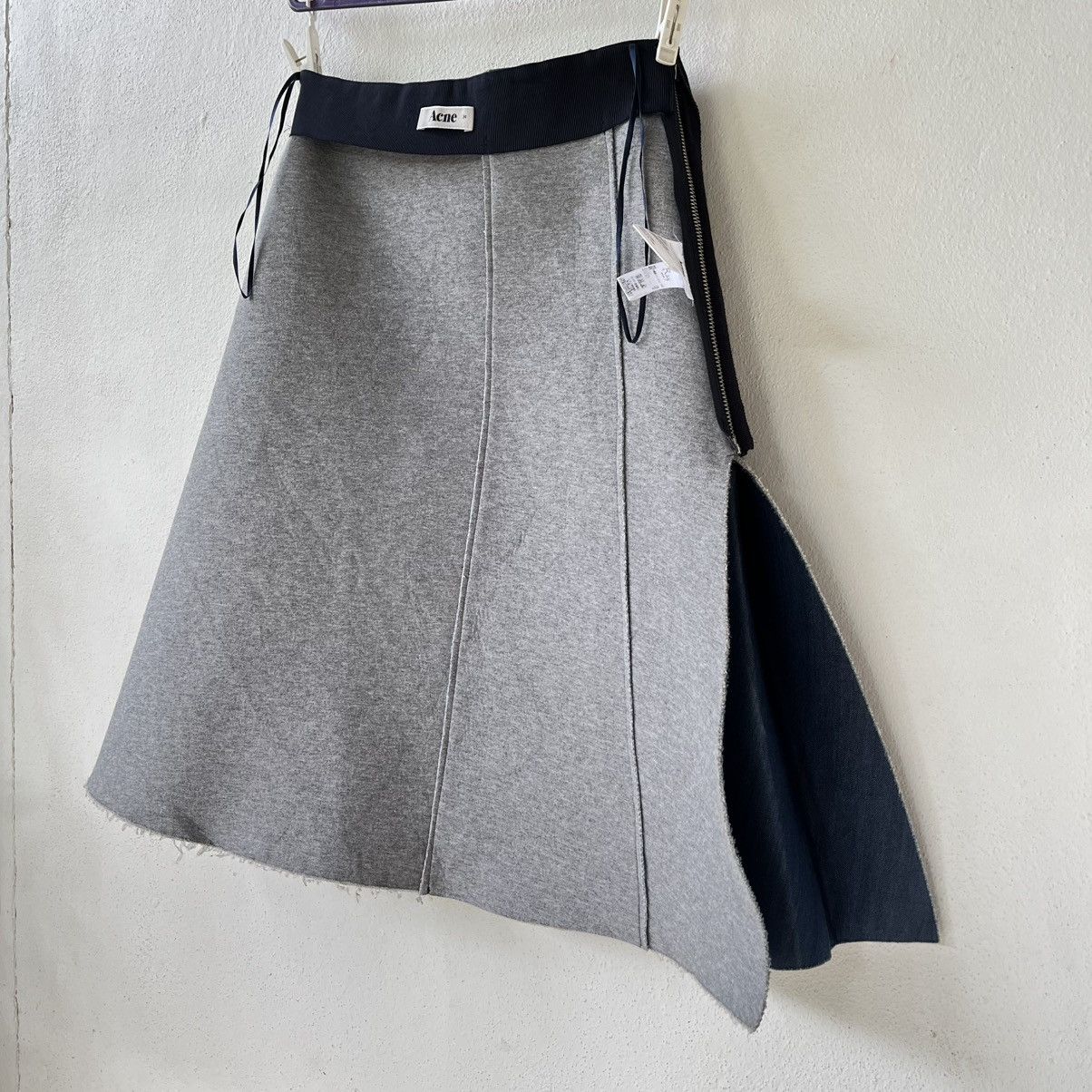 Acne Studios Acne / Ray BEAMS Asymmetrical Wrap Skirt Size 26" / US 2 / IT 38 - 9 Thumbnail