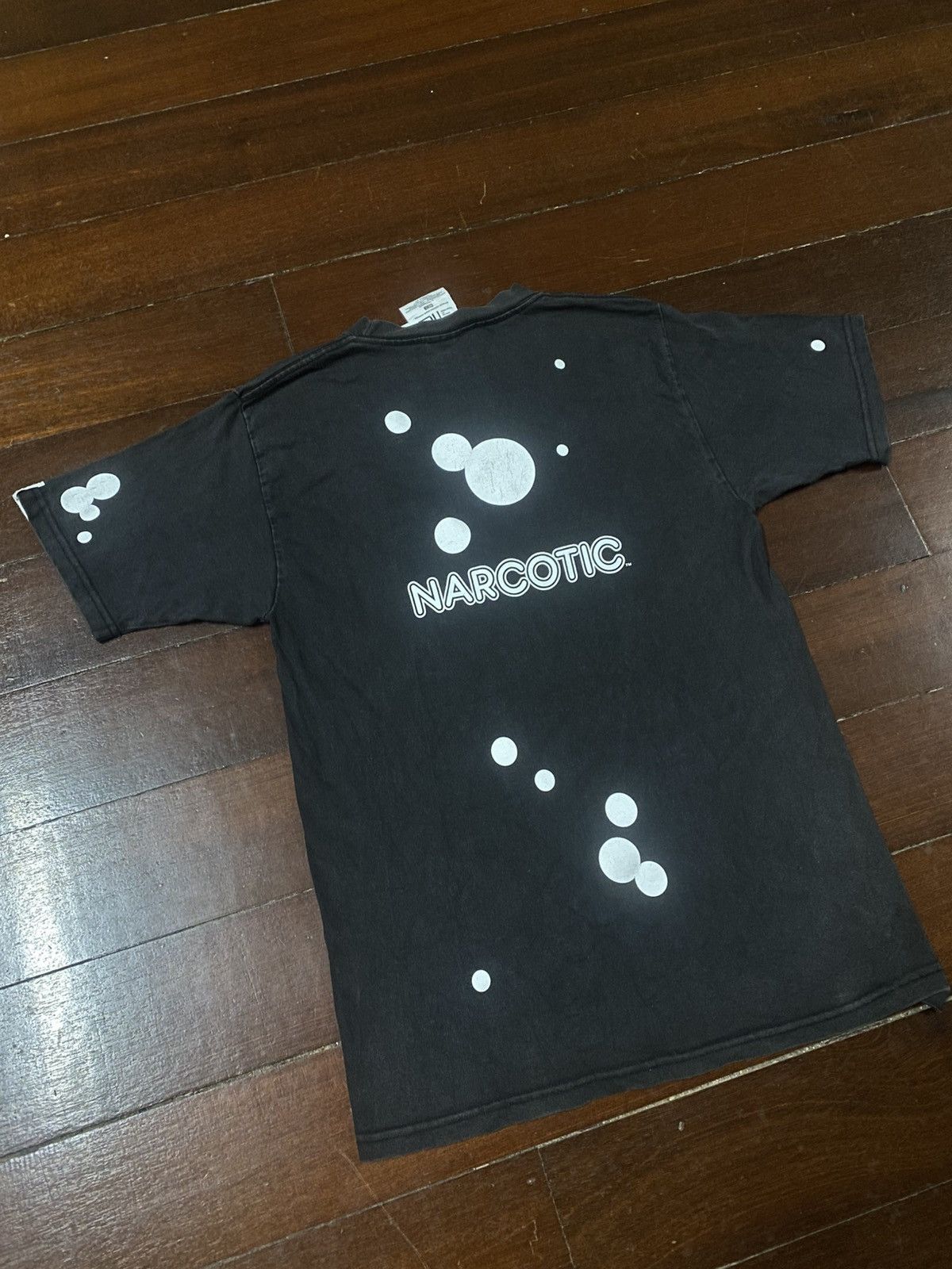 Narcotic GDC Rare vintage y2k GDC X Narcotic who paint me sun faded tee Size US M / EU 48-50 / 2 - 8 Thumbnail