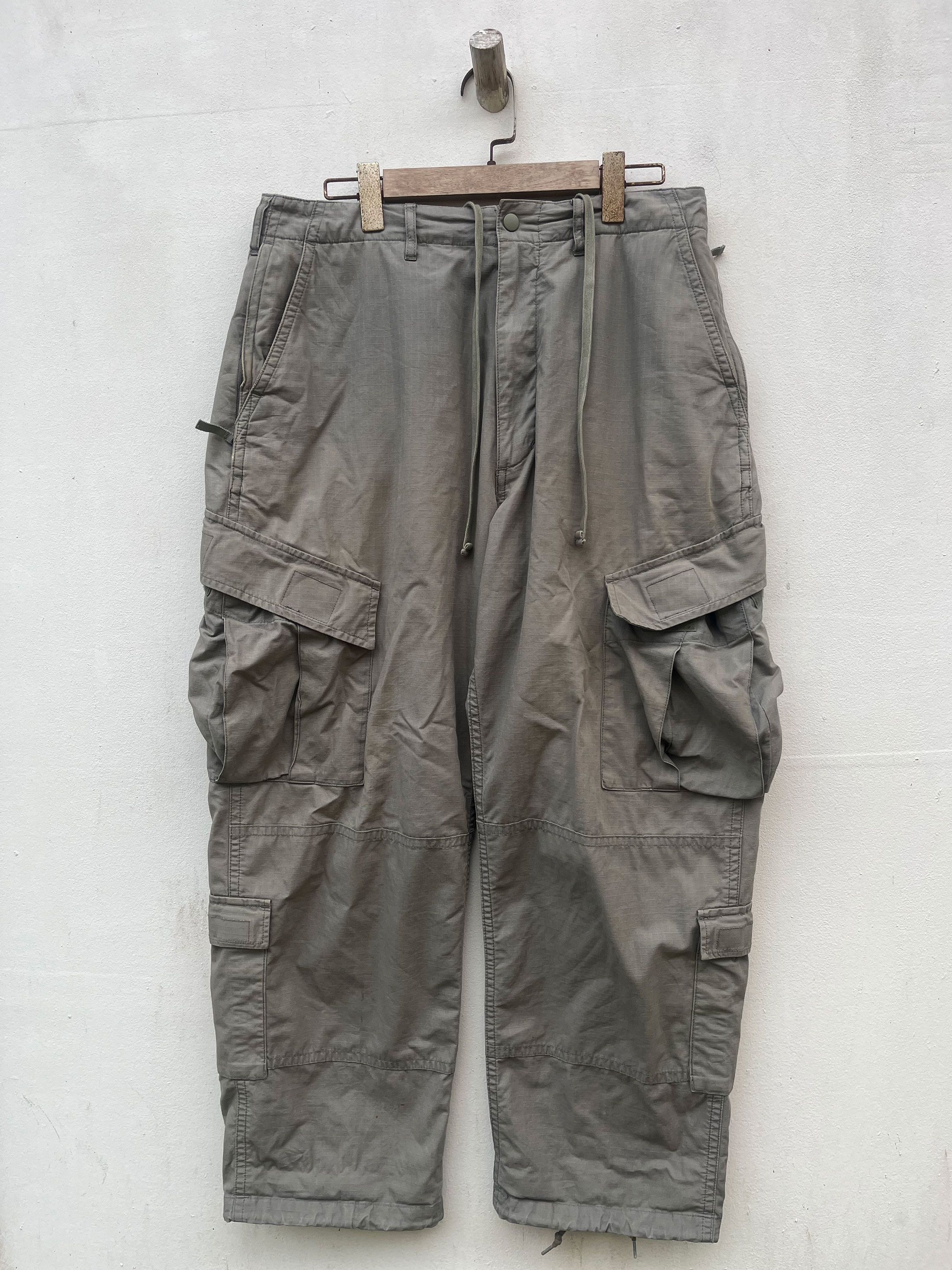 Beams Japan Beams Surf Skate Grid Camouflage Pocket Parachute Military Size US 32 / EU 48 - 1 Thumbnail