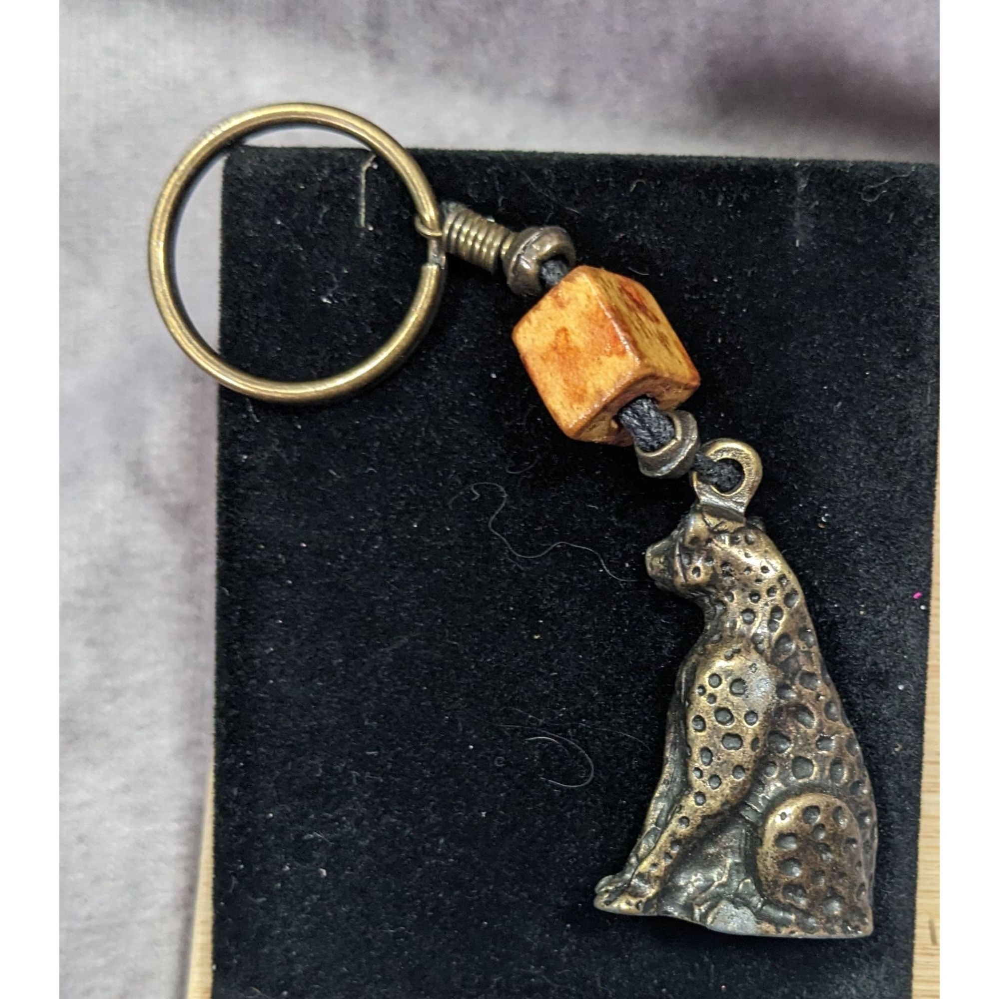 Other Vintage Bronze Leopard Keychain With Bead Accent Size ONE SIZE - 3 Thumbnail