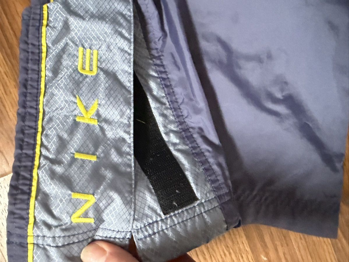 Nike VTG 90s Nike windbreaker track pants size w Size US 34 / EU 50 - 6 Thumbnail