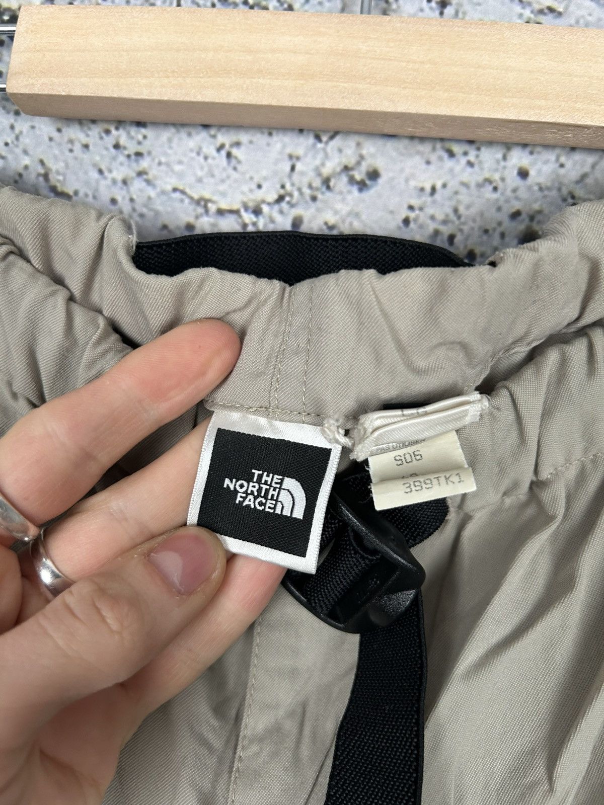 The North Face Vintage The North Face Outdoor Streetwear Pants 90s Y2K Size US 34 / EU 50 - 6 Thumbnail