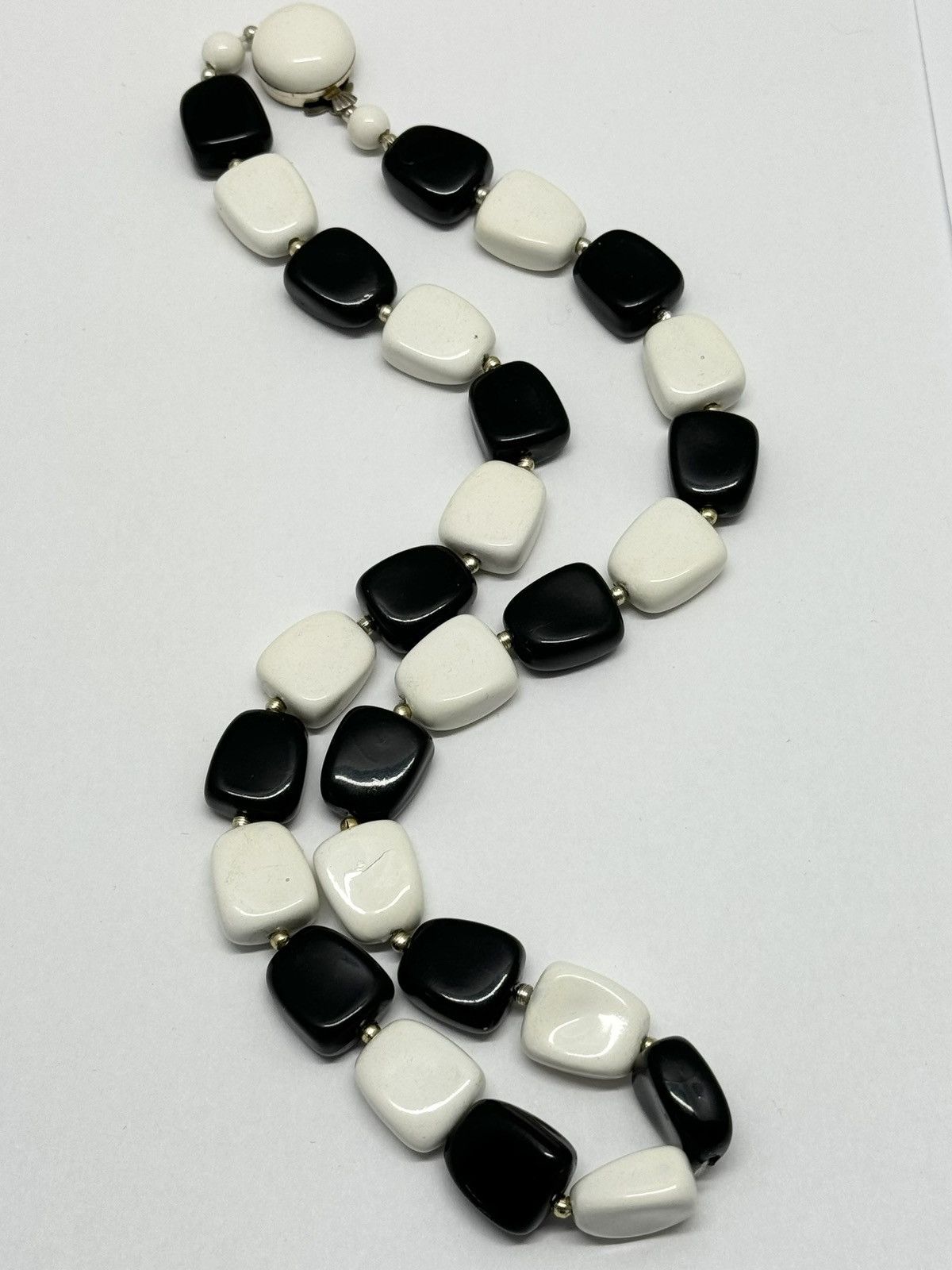 Vintage Vintage Hong Kong Beaded Necklace Size ONE SIZE - 3 Thumbnail