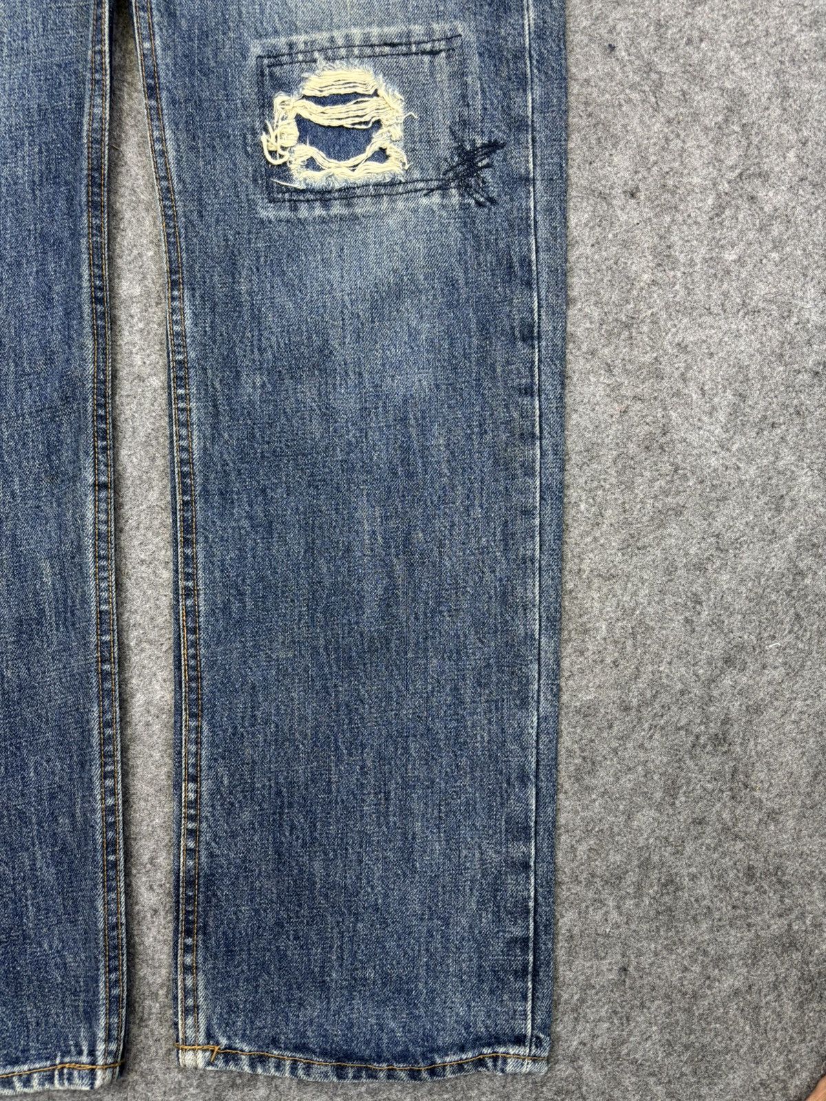 Beams Plus 💥Denim Art💥BEAMS Japan Patchwork Distressed Denim F872 Size US 31 - 5 Thumbnail
