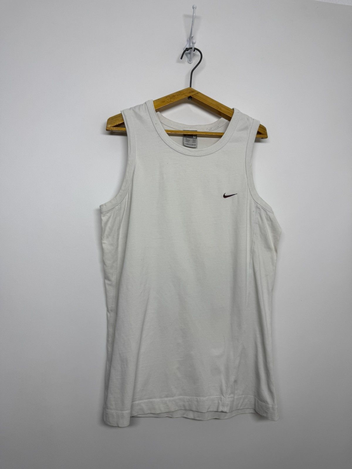 Nike Vintage Y2k Nike Mini Swoosh Tank Tops 00’s Size US M / EU 48-50 / 2 - 1 Thumbnail