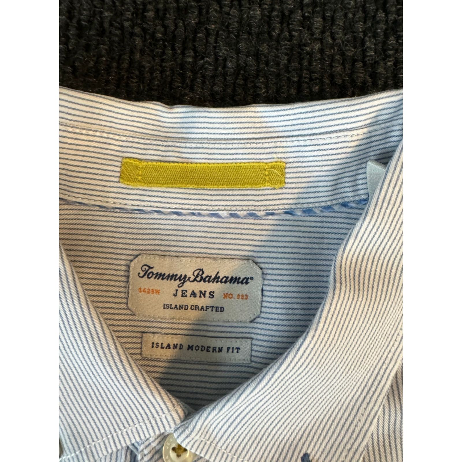 Tommy Bahama VINTAGE Tommy Bahama Long Sleeve Button-Down Shirt XL Blue White Striped Shirt Size US XL / EU 56 / 4 - 2 Thumbnail