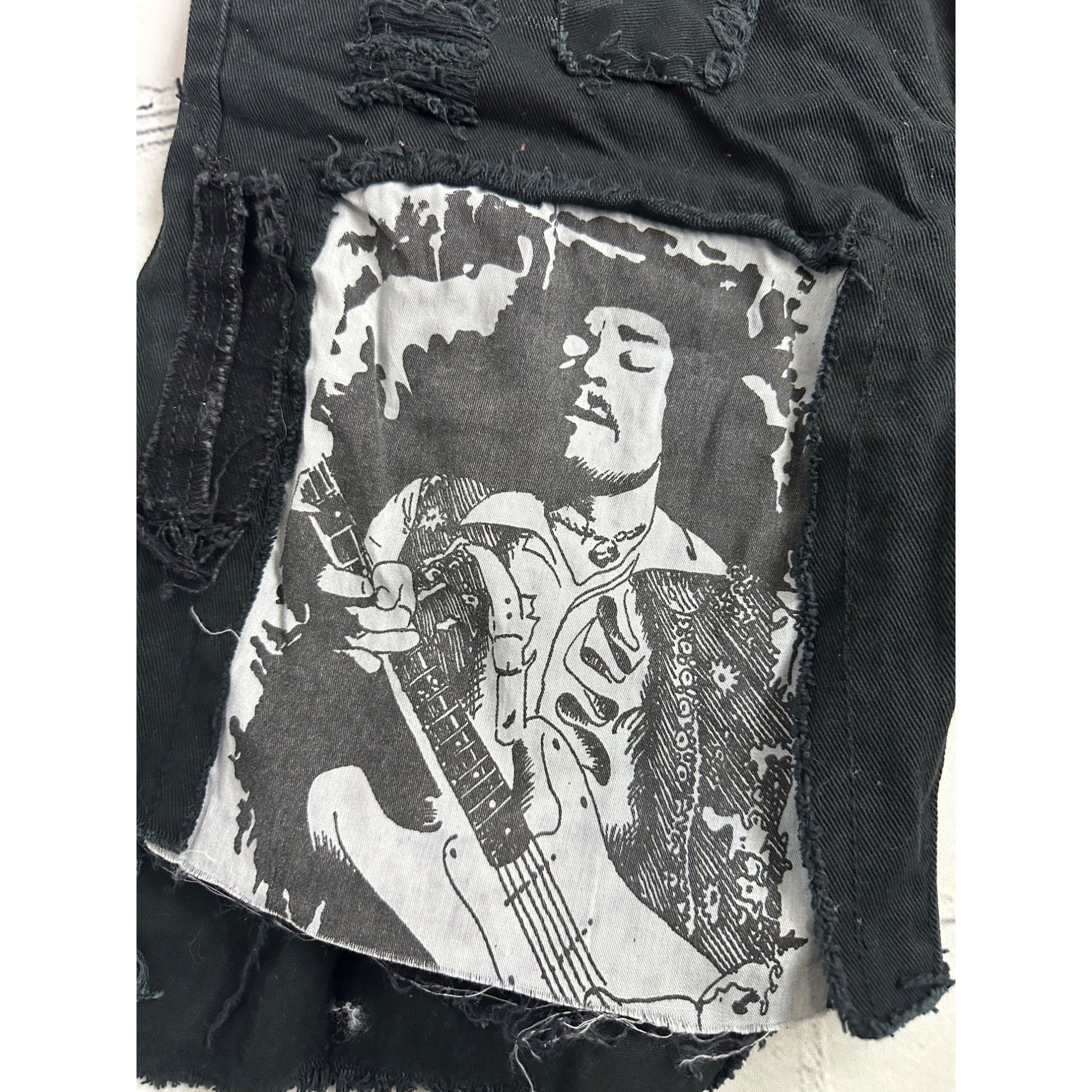 Other Custom Distressed Denim Knee Shorts Size US 32 / EU 48 - 4 Thumbnail