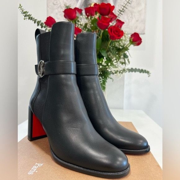 CHRISTIAN LOUBOUTIN Leather CL Buckle Red Sole Chelsea Boots