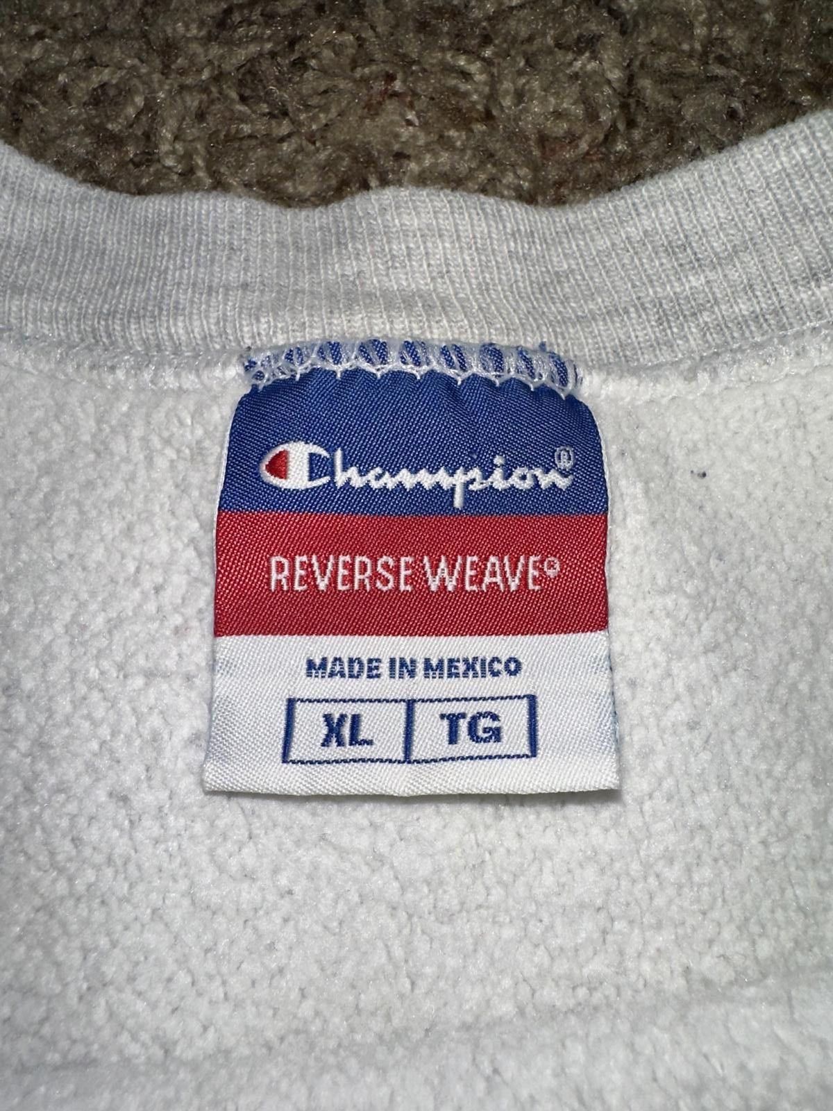 Designer Vintage Yale Champion Reverse Weave Sweatshirt Size US XL / EU 56 / 4 - 2 Thumbnail
