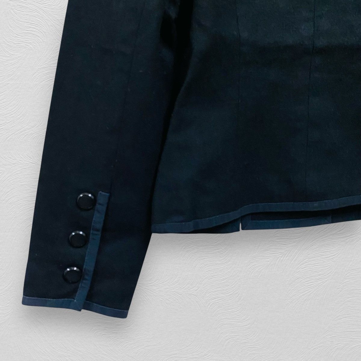 Givenchy Vintage 90s givenchy jacket blazer wool Size S / US 4 / IT 40 - 5 Thumbnail