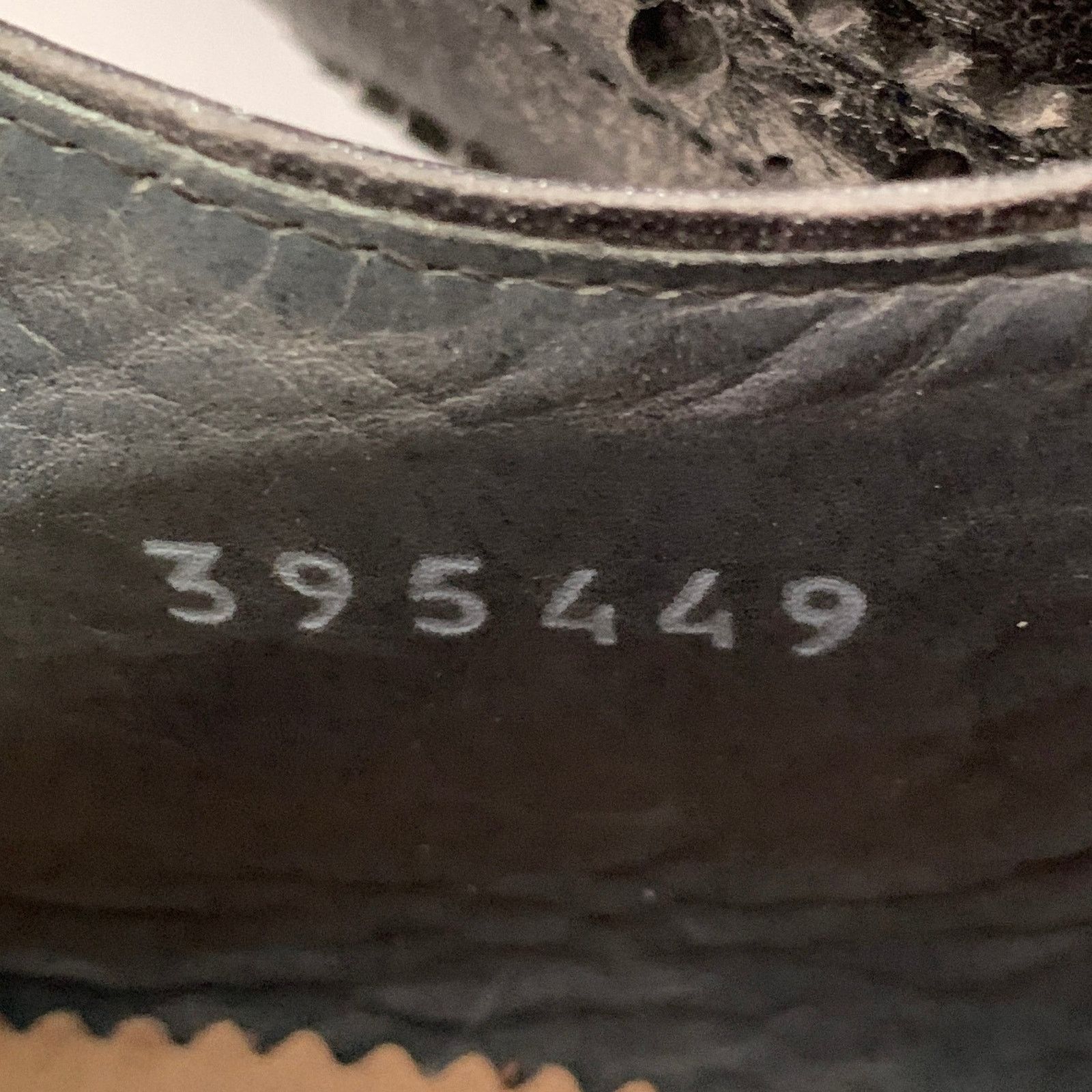 Paul Smith 10.5 Black Distressed Leather Wingtip Lace-Up Shoes Size US 10.5 / EU 43-44 - 8 Thumbnail